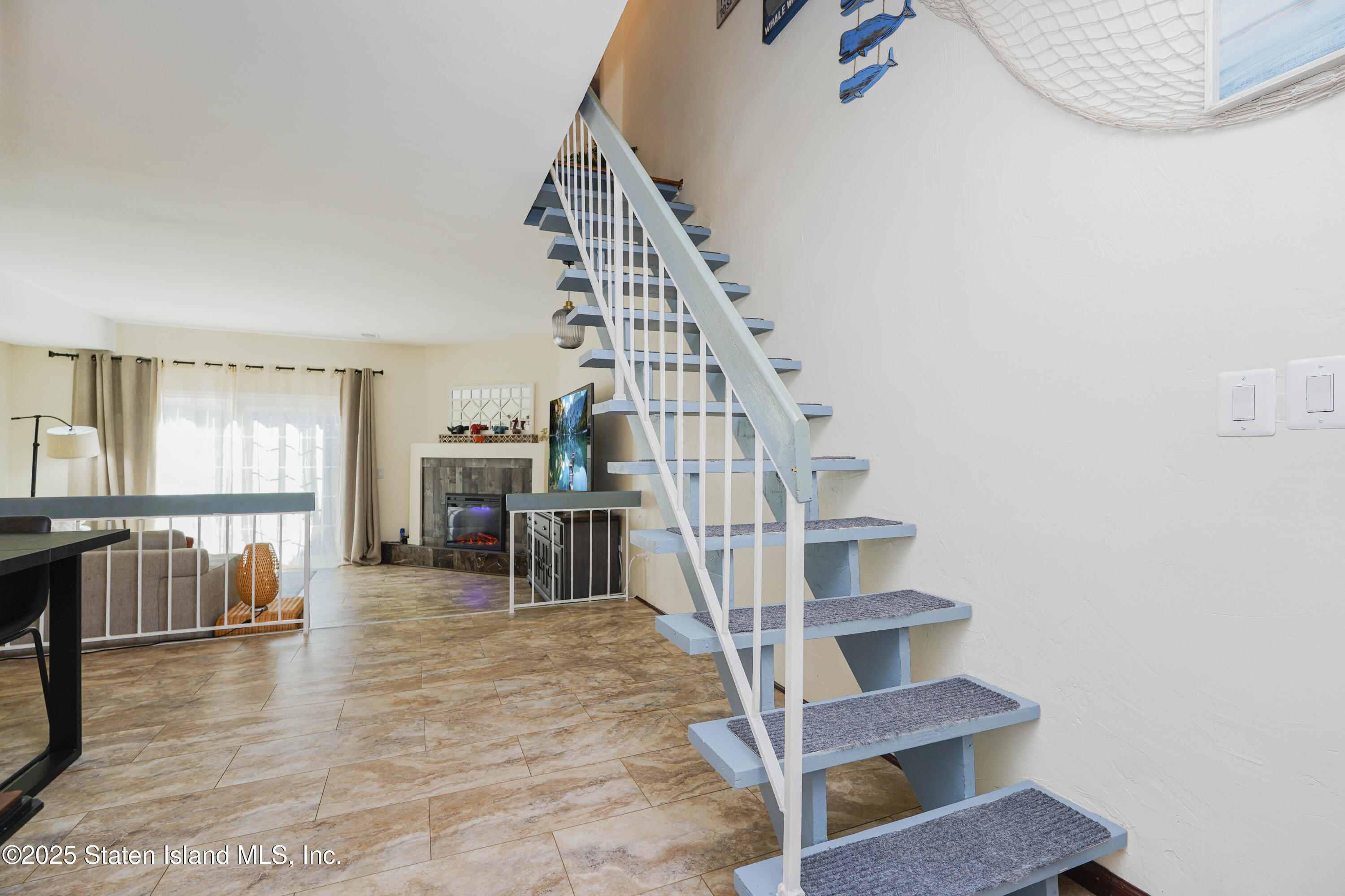 165 Russek Drive, Staten Island, NY, 10312 image 7