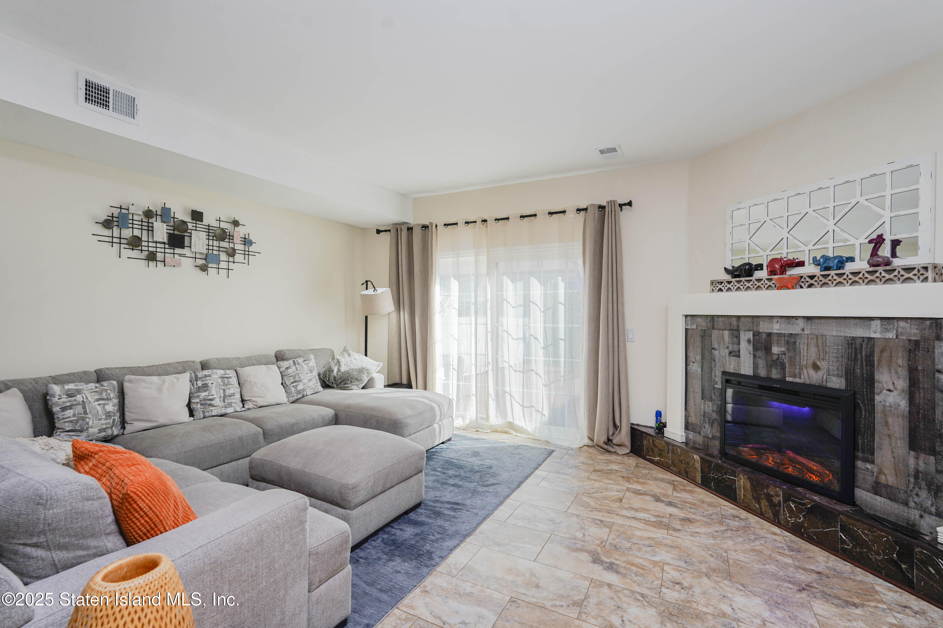 165 Russek Drive, Staten Island, NY, 10312 image 11