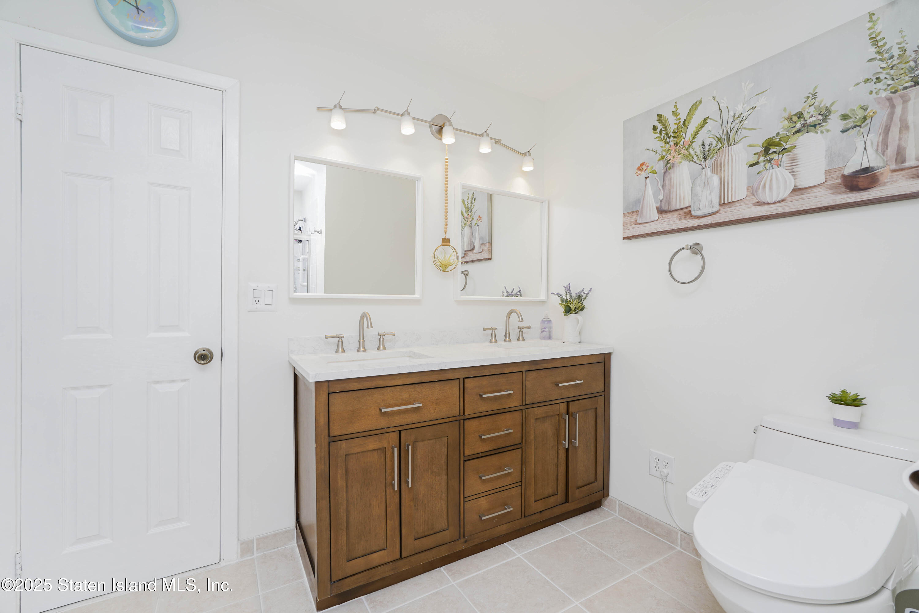 165 Russek Drive, Staten Island, NY, 10312 image 18