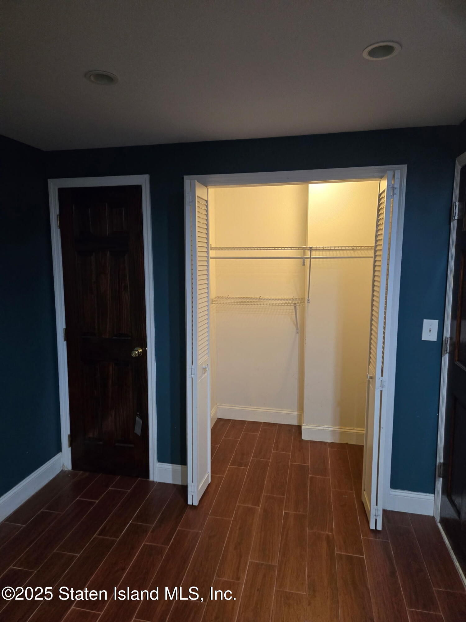 27 Tompkins Circle, Staten Island, NY, 10301 image 9