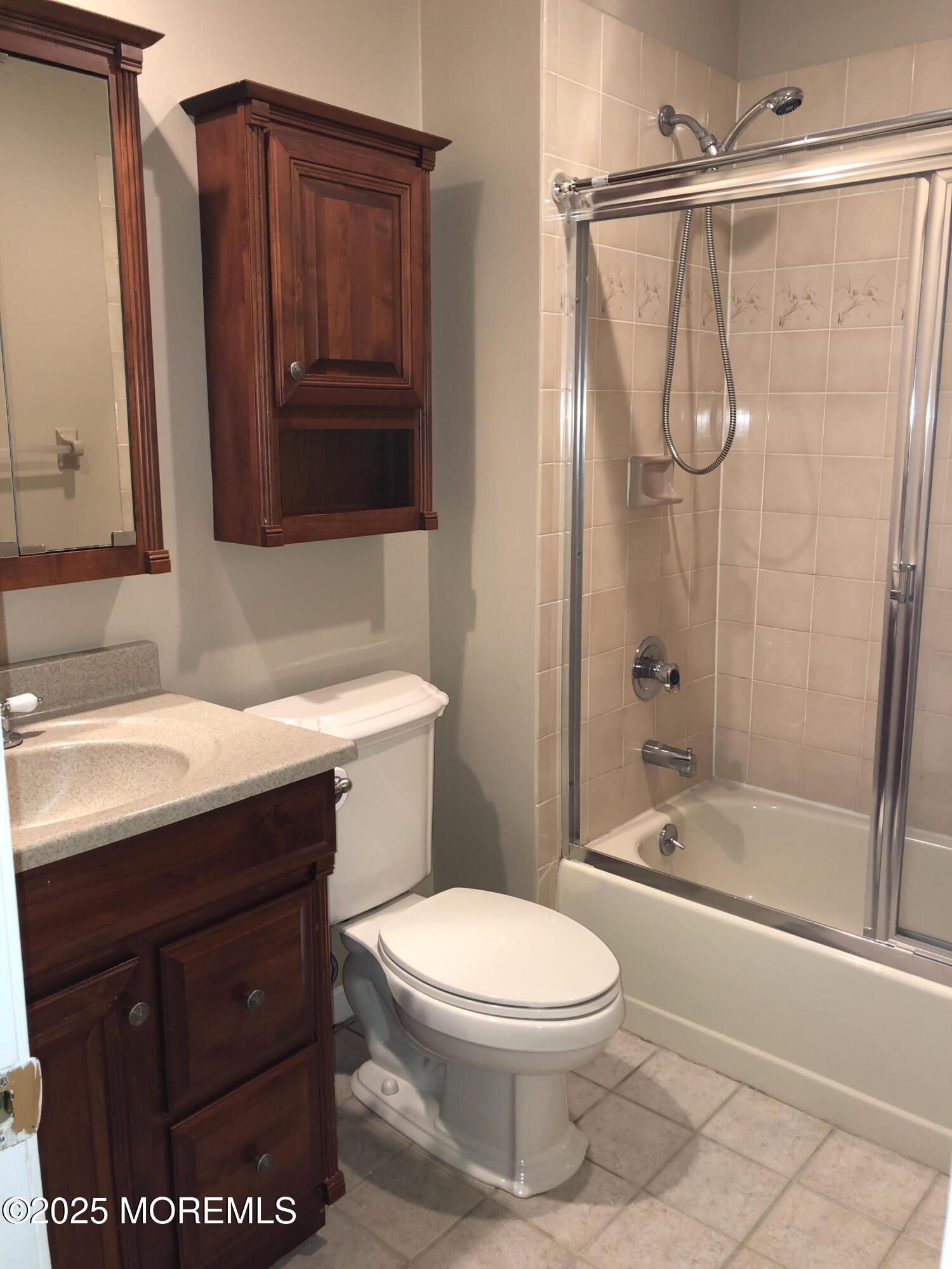 152 Chestnut Way 15-2, Manalapan, NJ, 07726 image 18