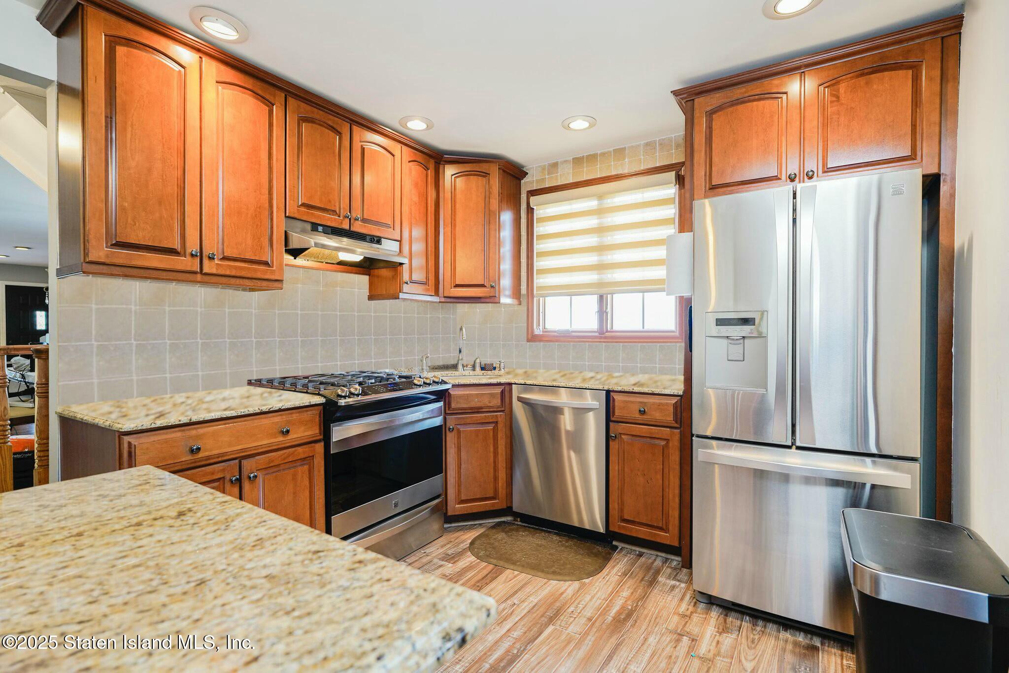 122 Durant Avenue, Staten Island, NY, 10306 image 9