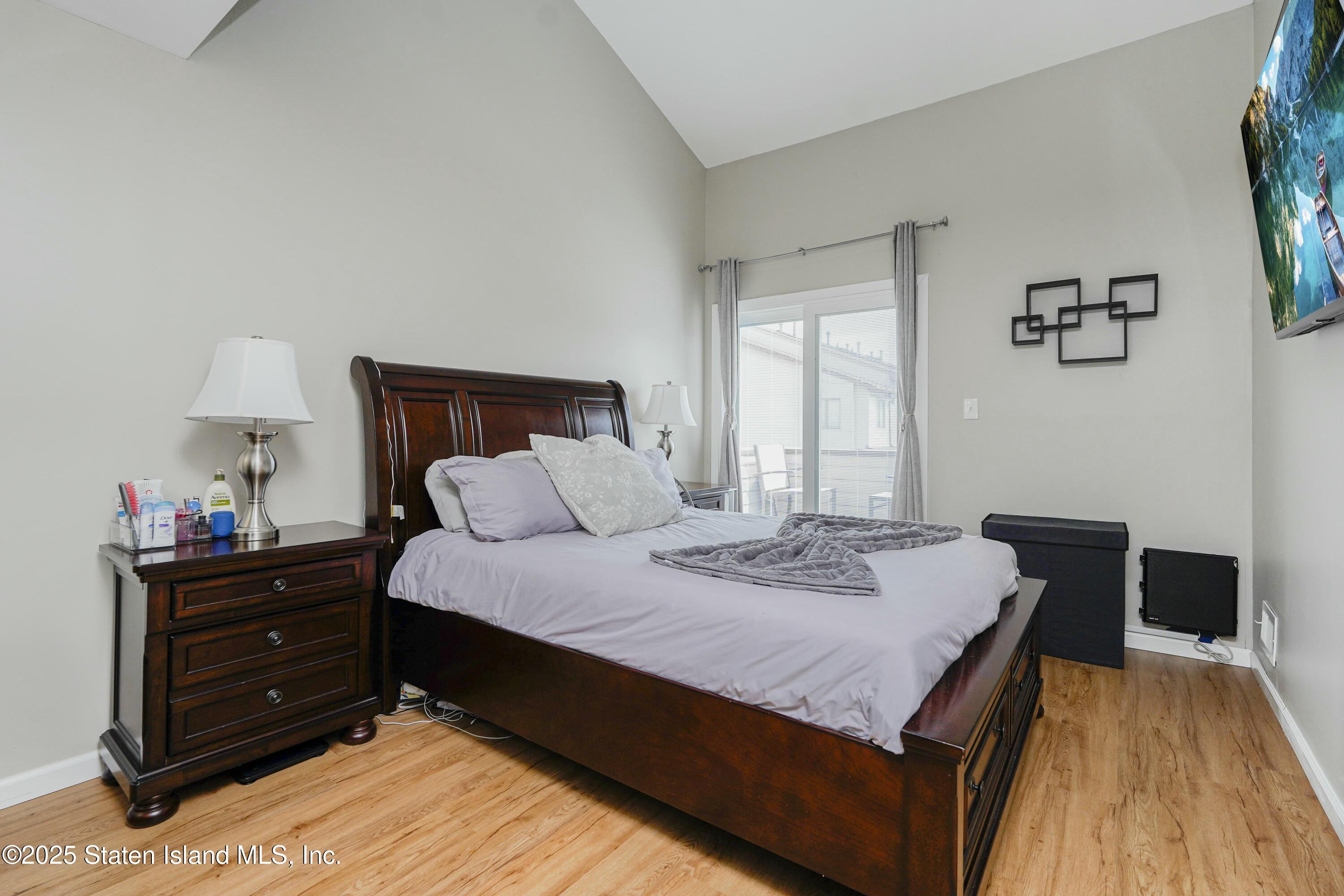 91 Selvin Loop, Staten Island, NY, 10303 image 17