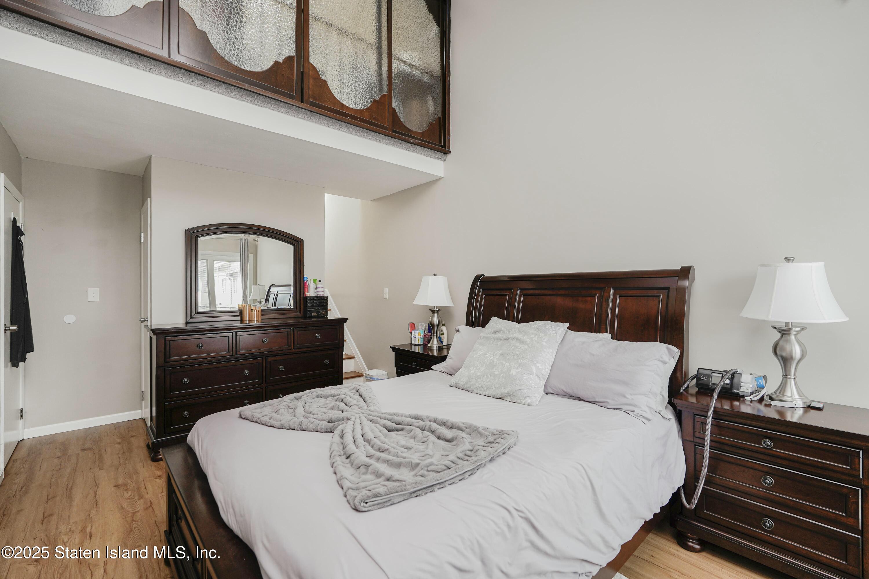 91 Selvin Loop, Staten Island, NY, 10303 image 18