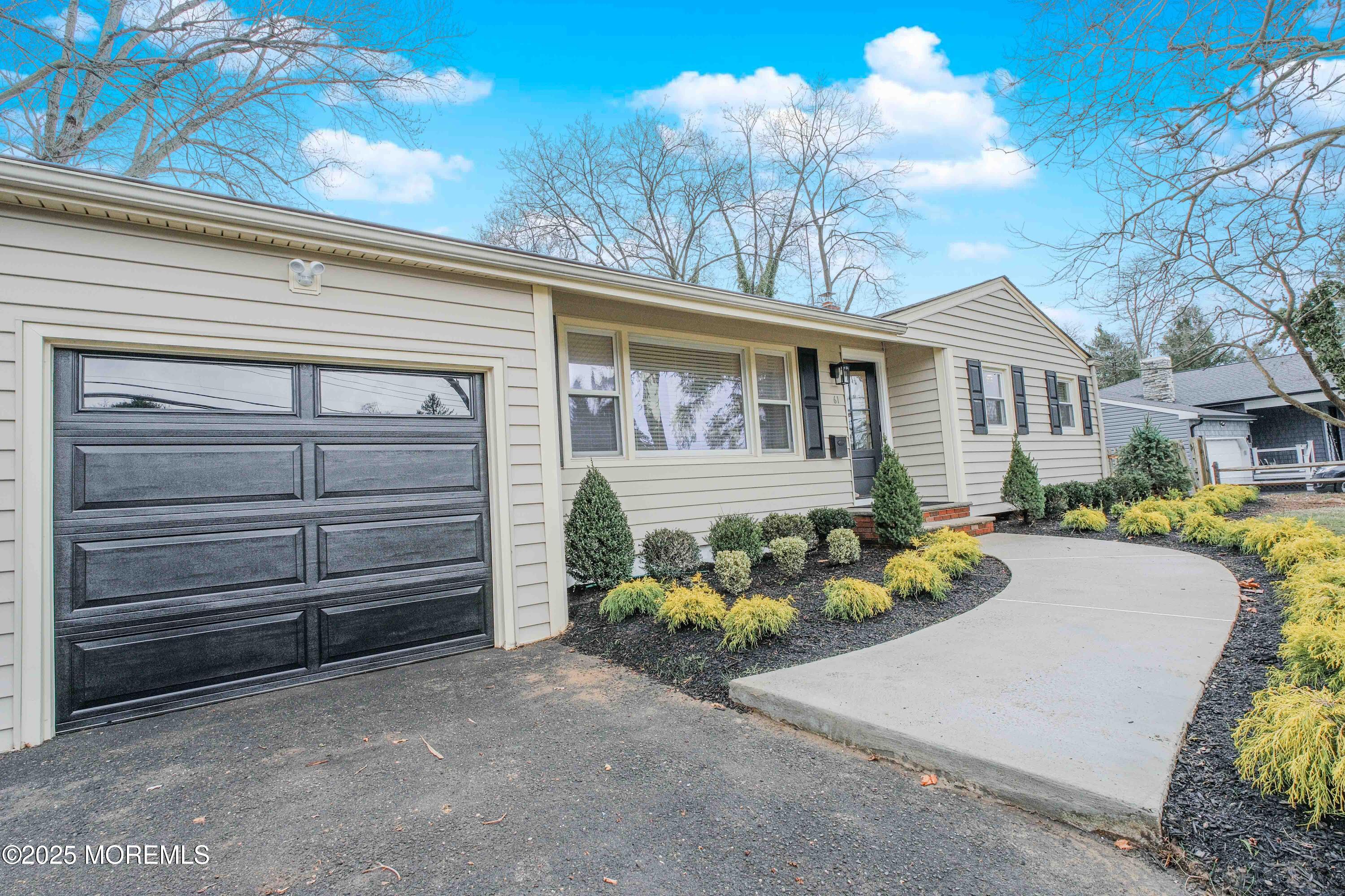 61 Manor Parkway, Lincroft, NJ, 07738