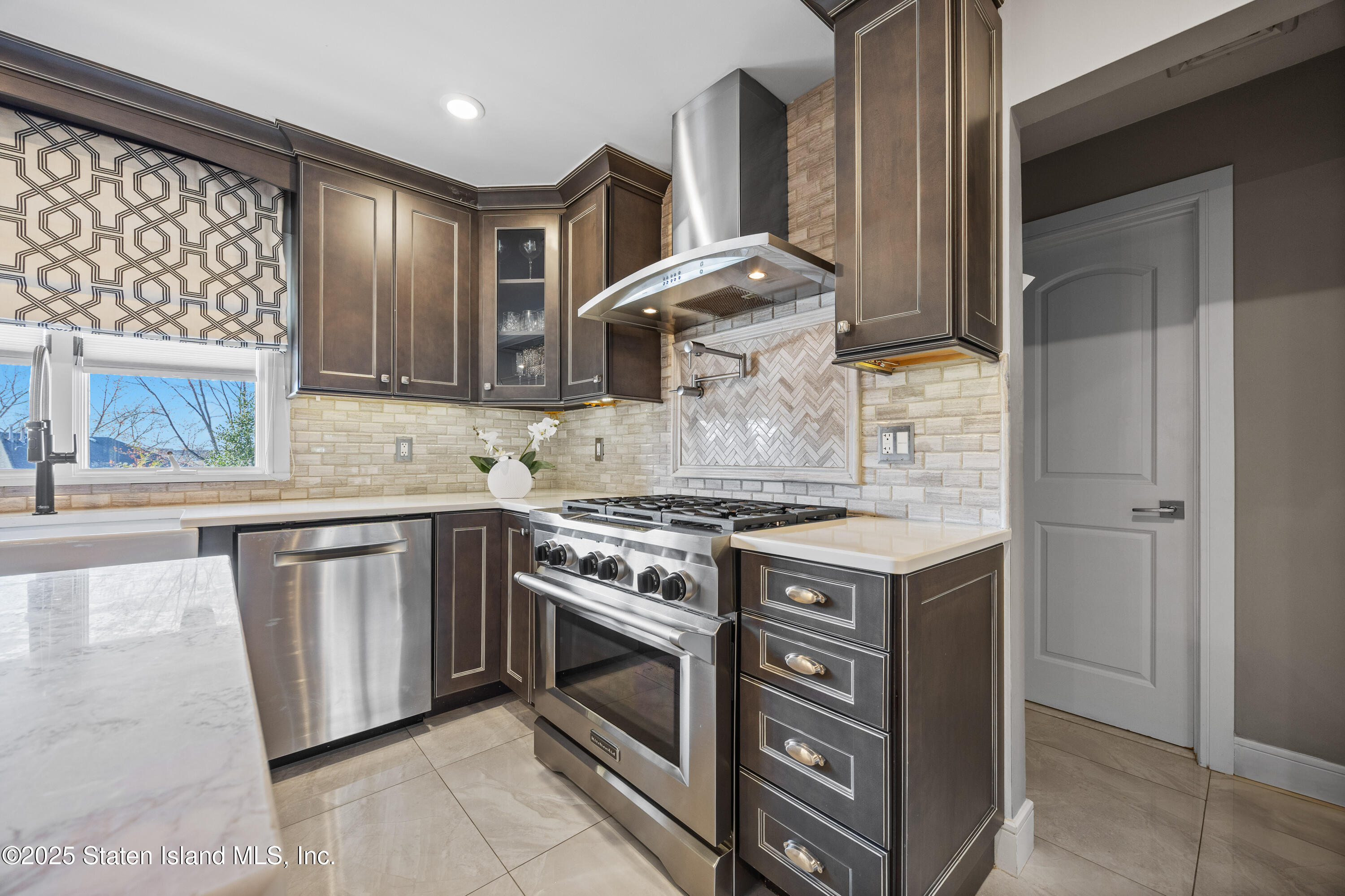 131 Hopping Avenue, Staten Island, NY, 10307 image 9