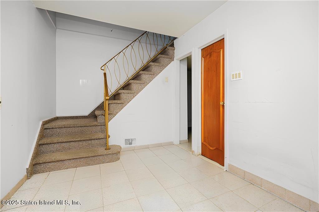 117 Gary Place, Staten Island, NY, 10314