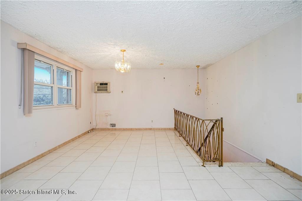 117 Gary Place, Staten Island, NY, 10314