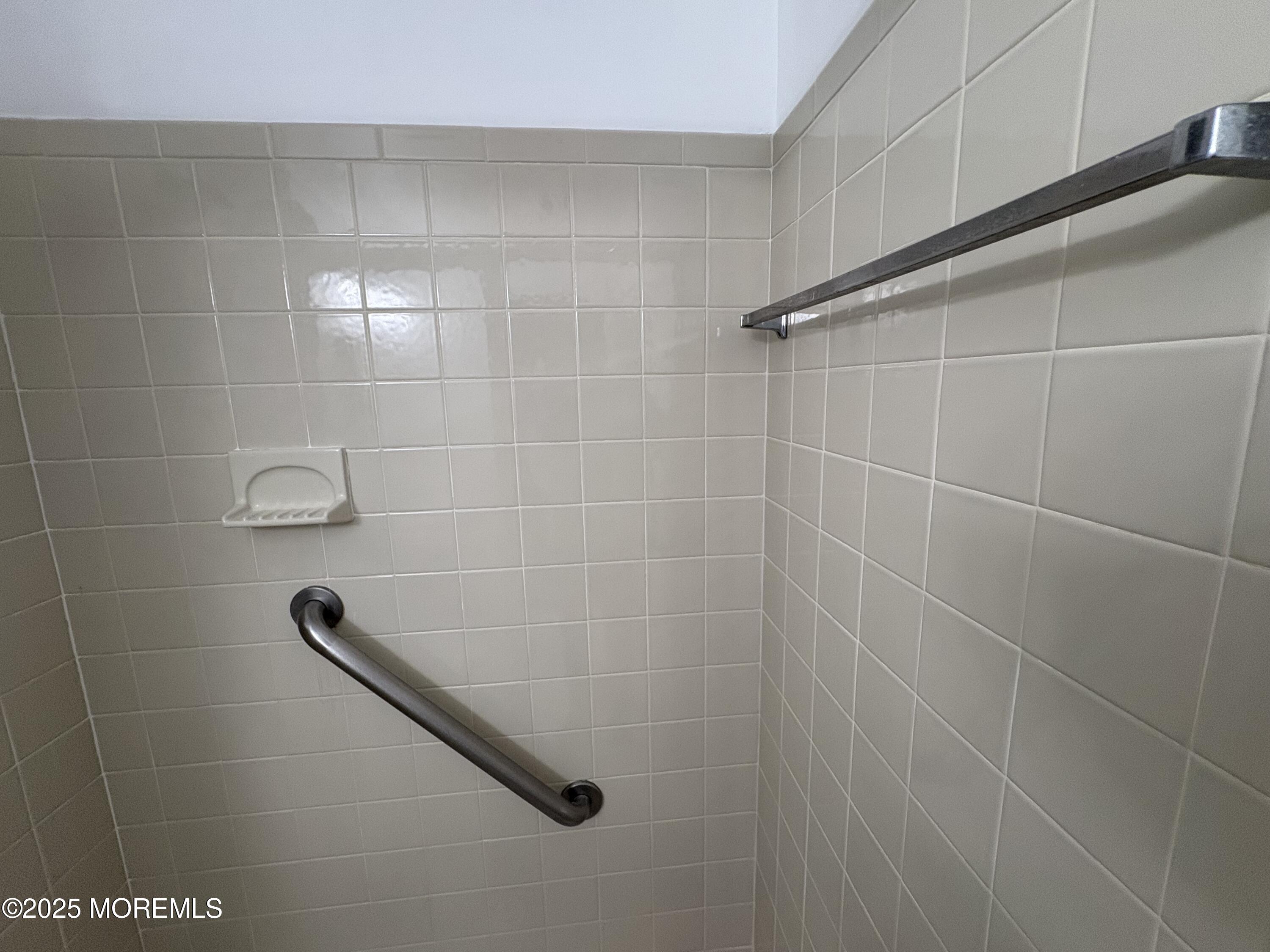 74 Boxwood Terrace 12, Red Bank, NJ, 07701 image 23