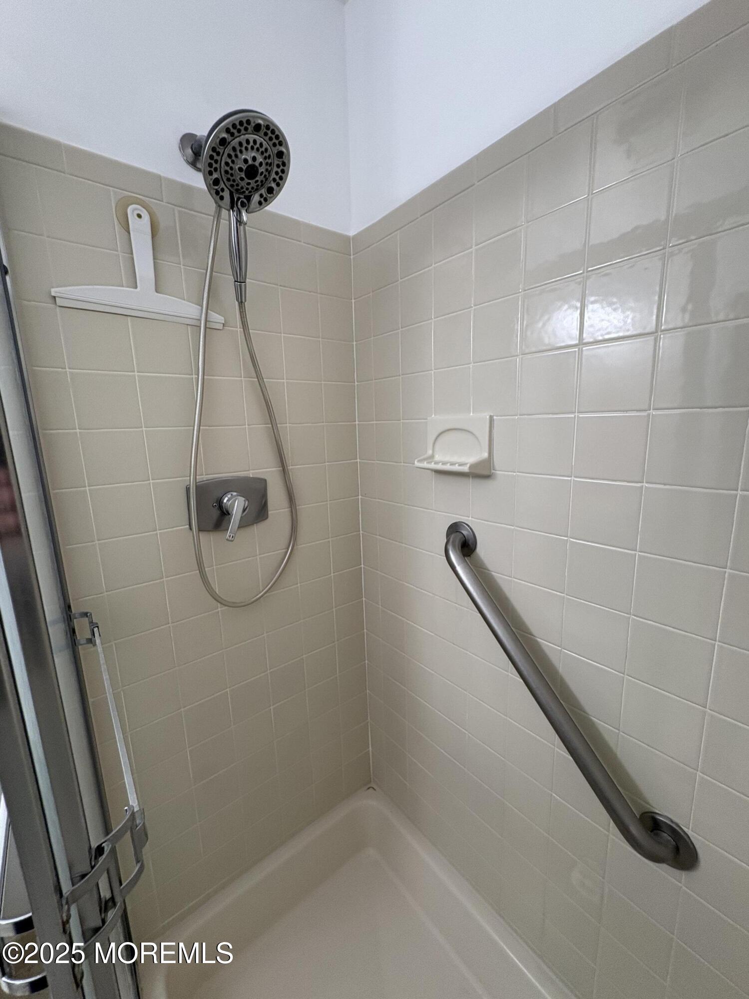 74 Boxwood Terrace 12, Red Bank, NJ, 07701 image 24