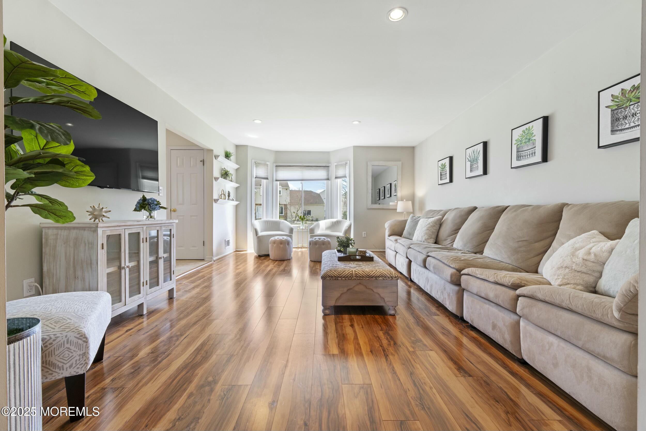 31 Mariposa Place, Old Bridge, NJ, 08857 image 7