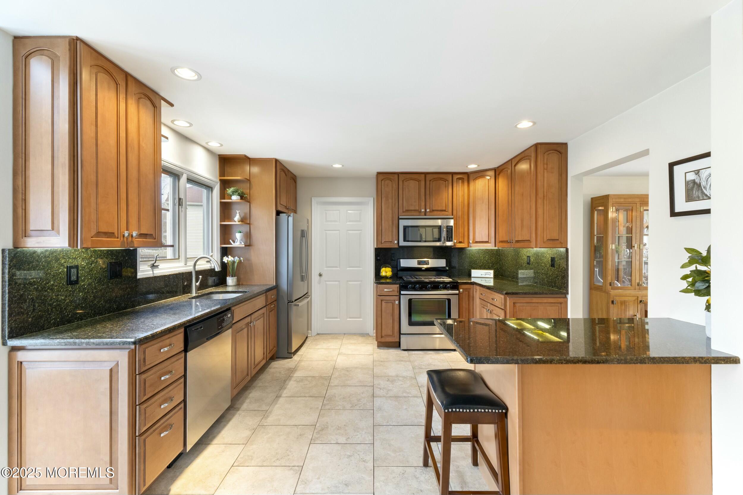 31 Mariposa Place, Old Bridge, NJ, 08857 image 9