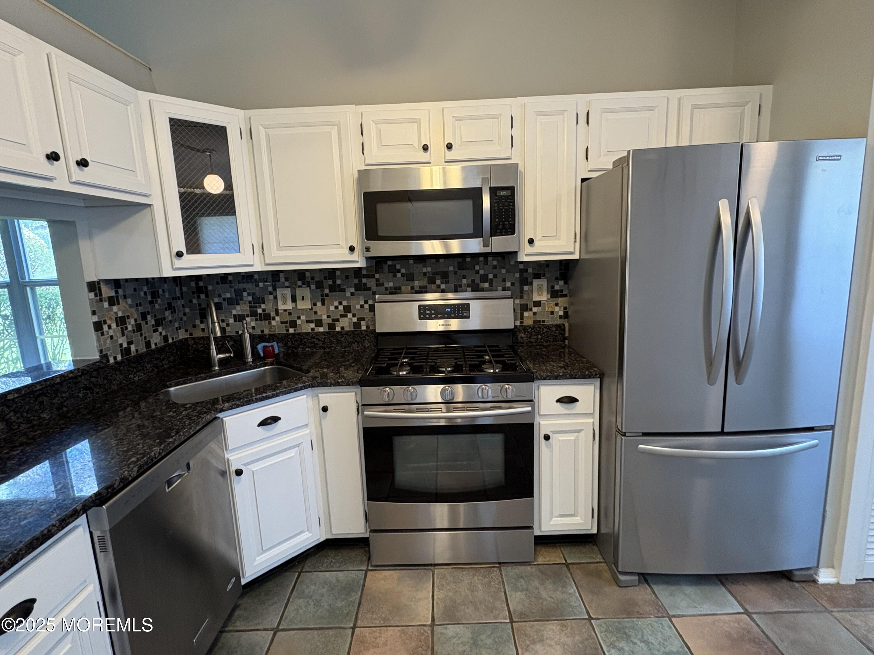 74 Boxwood Terrace 12, Red Bank, NJ, 07701 image 8