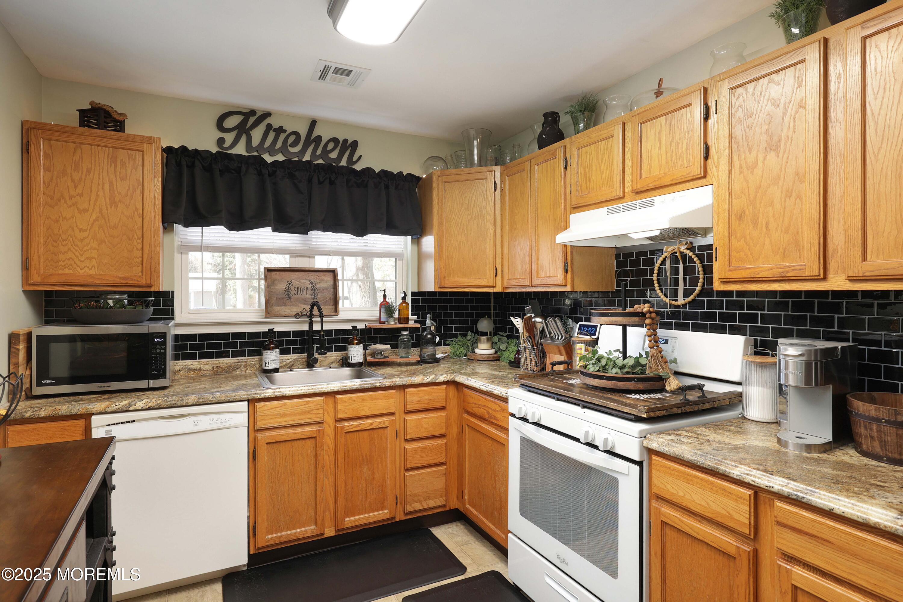 240 Atlantic Avenue, Middletown, NJ, 07748 image 9