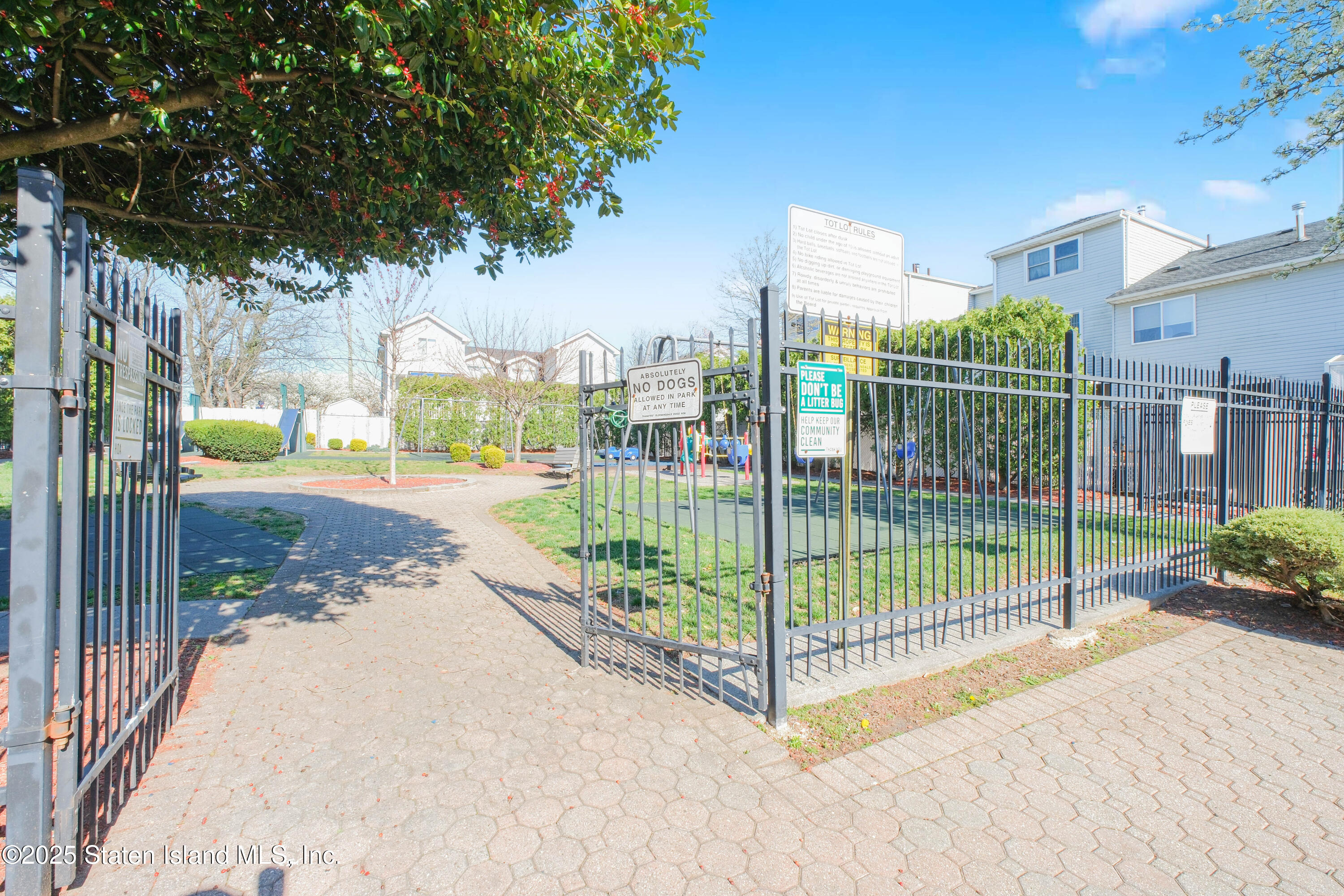 106 Lorraine Loop, Staten Island, NY, 10309 image 39