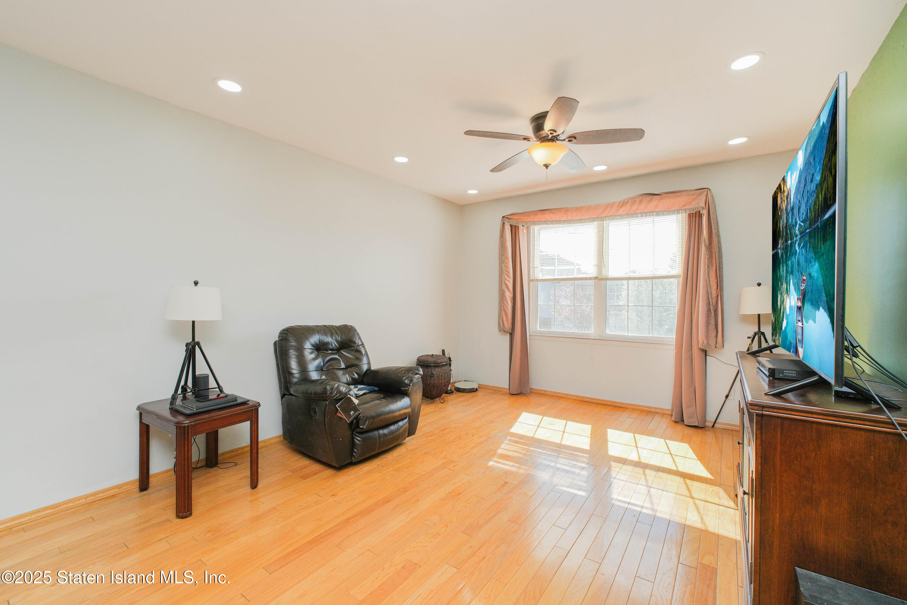 106 Lorraine Loop, Staten Island, NY, 10309 image 14