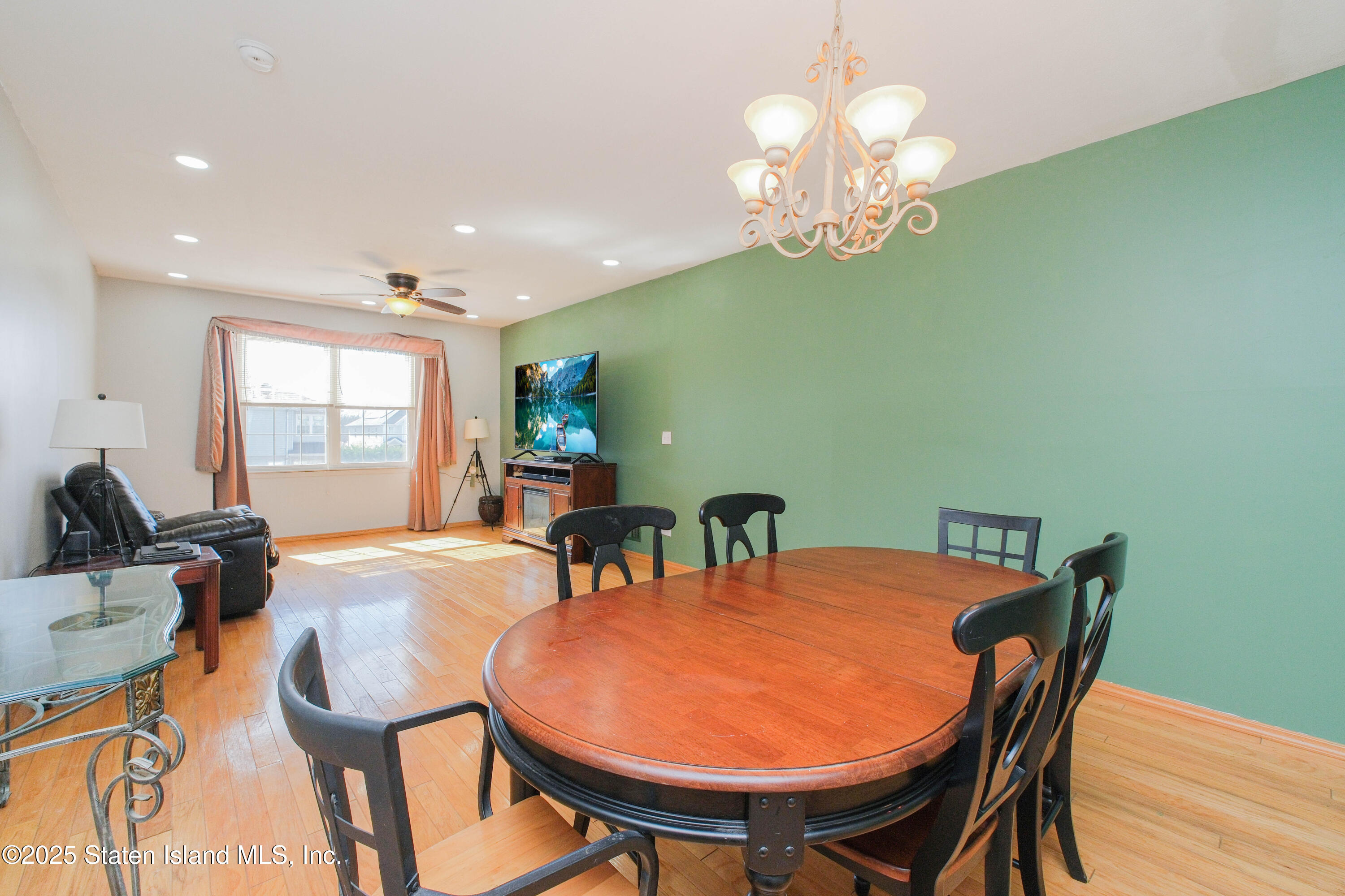 106 Lorraine Loop, Staten Island, NY, 10309 image 12