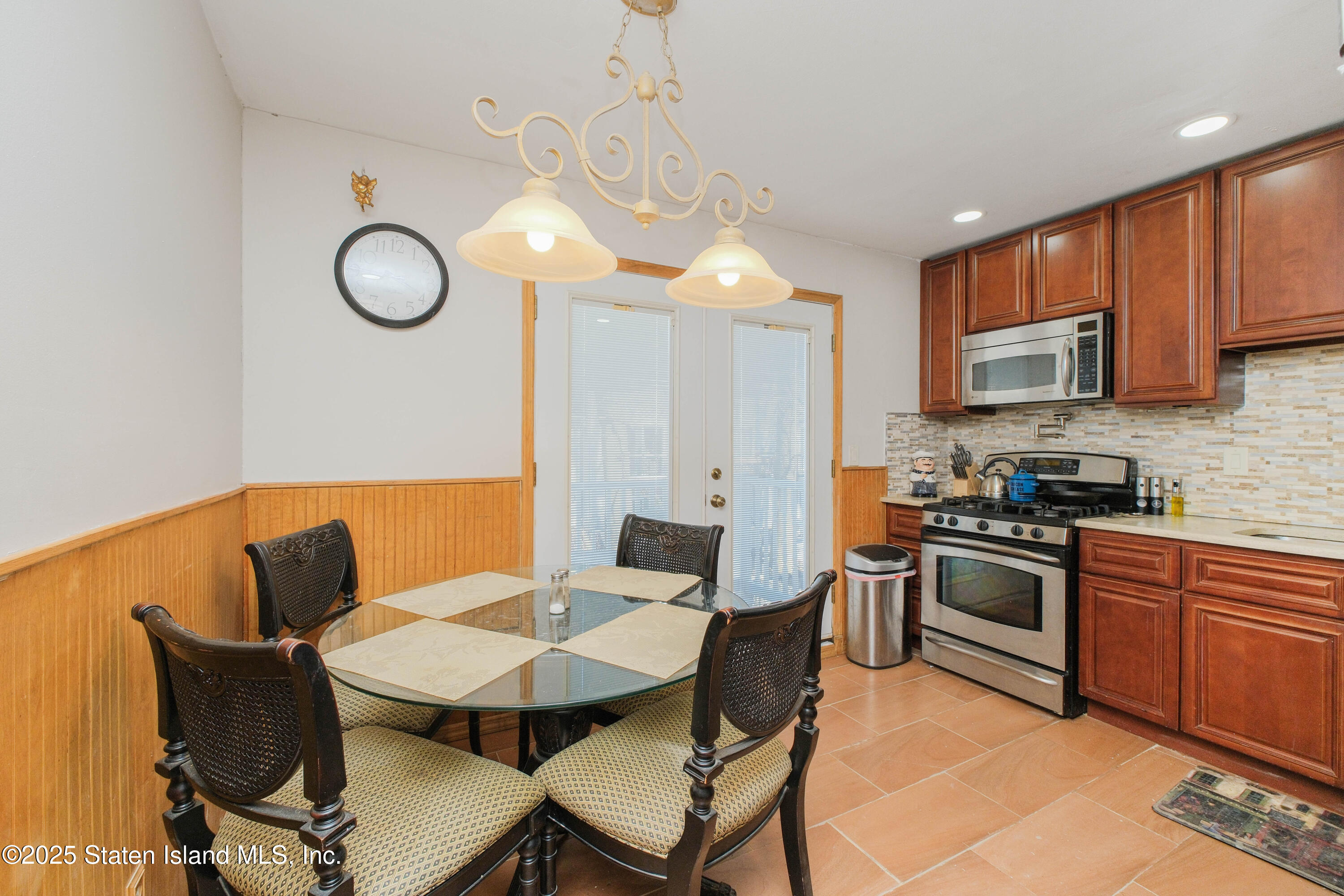 106 Lorraine Loop, Staten Island, NY, 10309 image 18