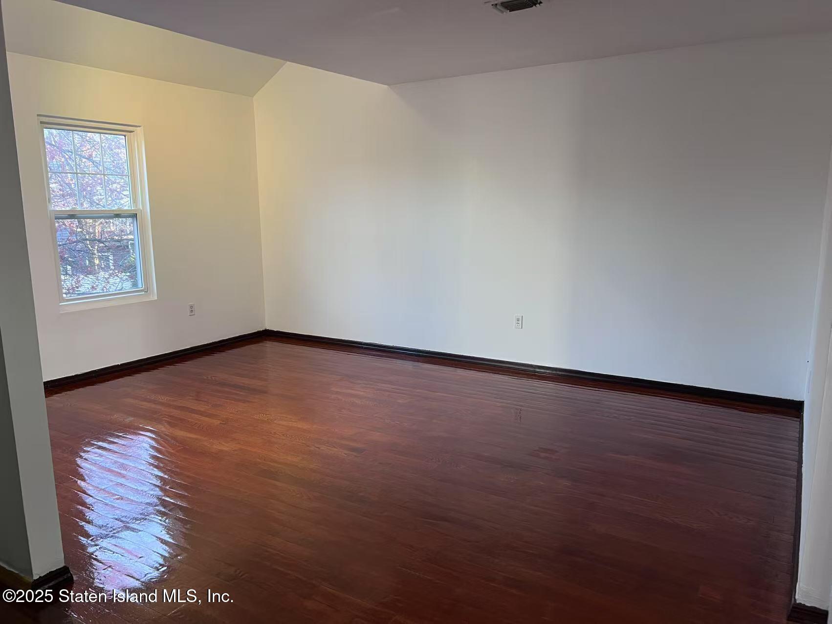181 Pond Way B, Staten Island, NY, 10303 image 17