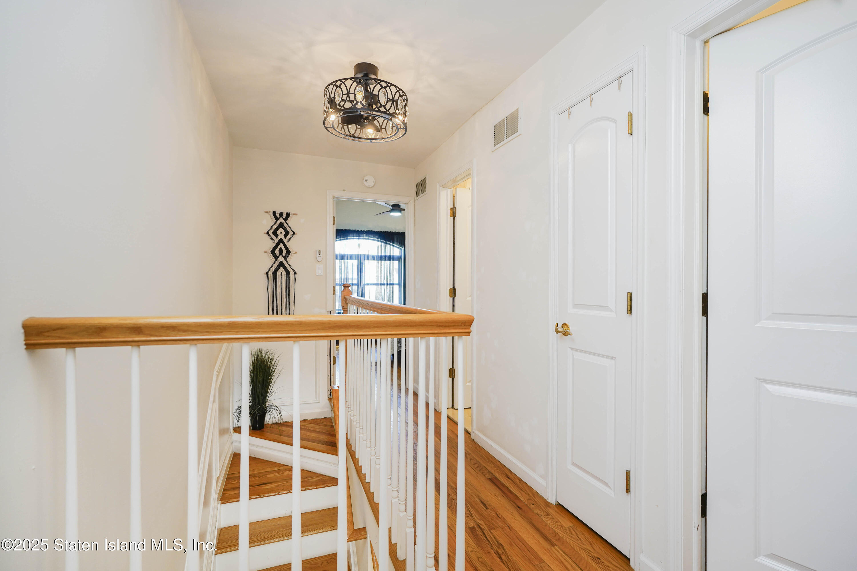 39 Plumtree Lane, Staten Island, NY, 10309 image 18