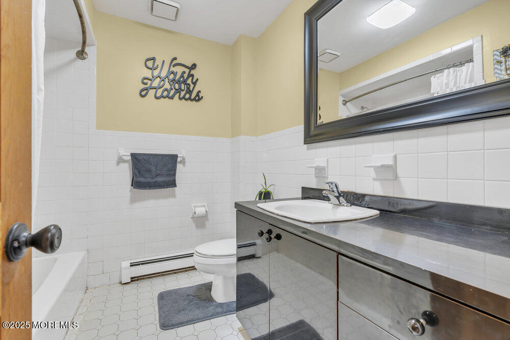 372 Casino Drive, Farmingdale, NJ, 07727 image 30