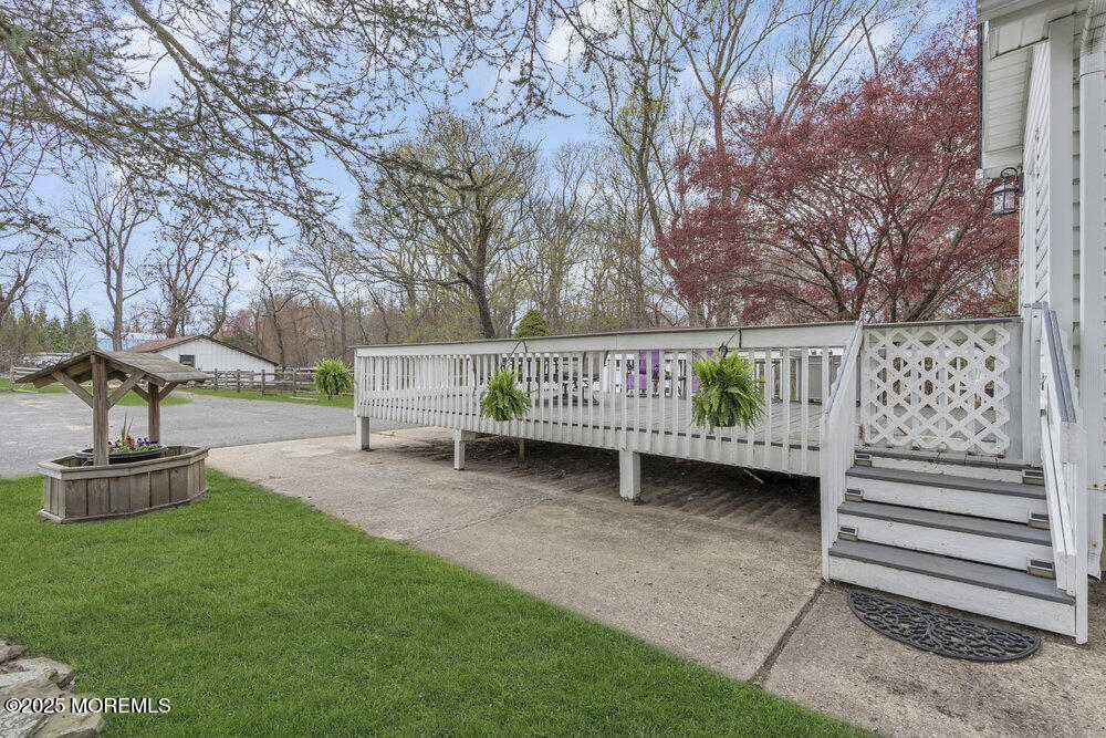 372 Casino Drive, Farmingdale, NJ, 07727 image 39