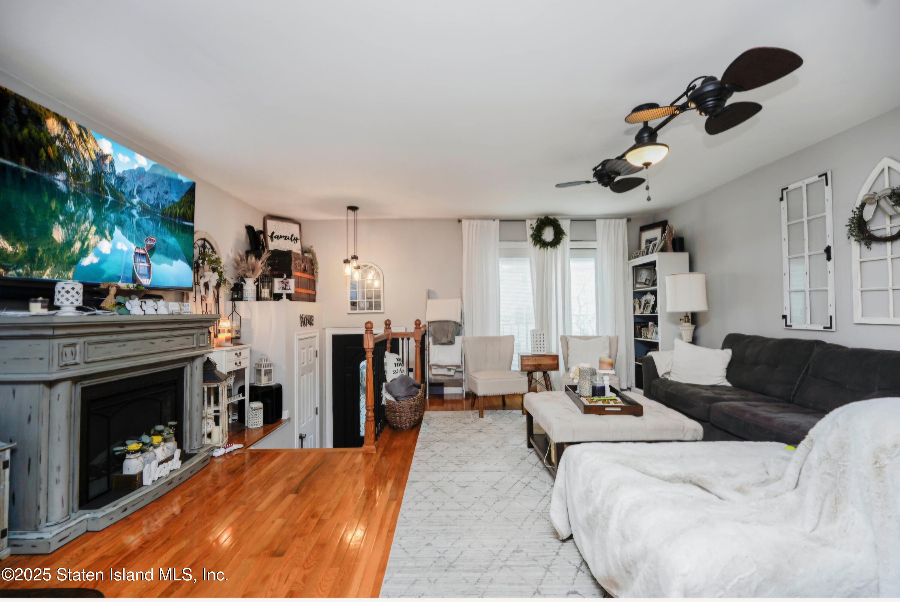 83 Lisa Lane, Staten Island, NY, 10312 image 8
