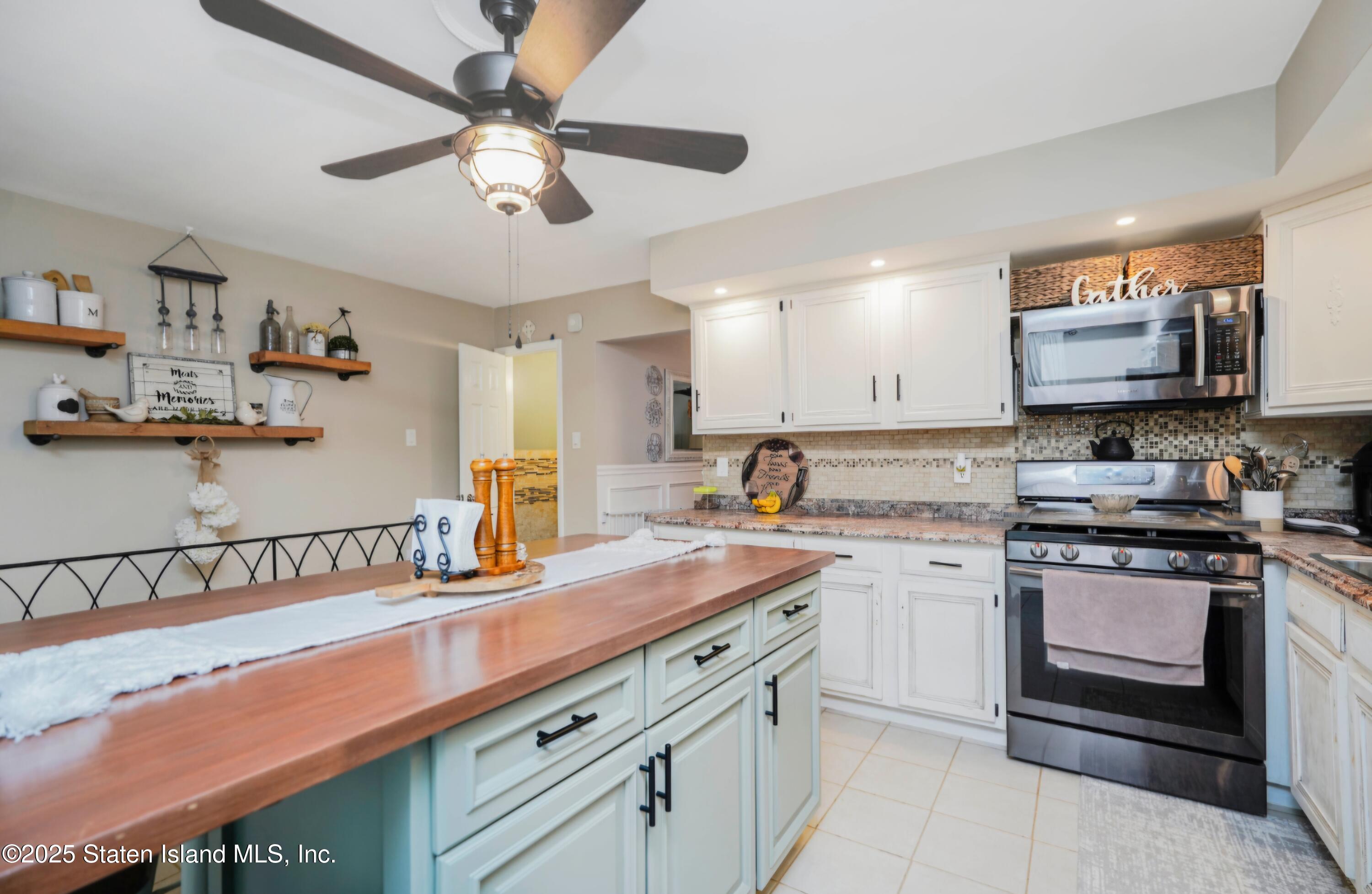 83 Lisa Lane, Staten Island, NY, 10312 image 15