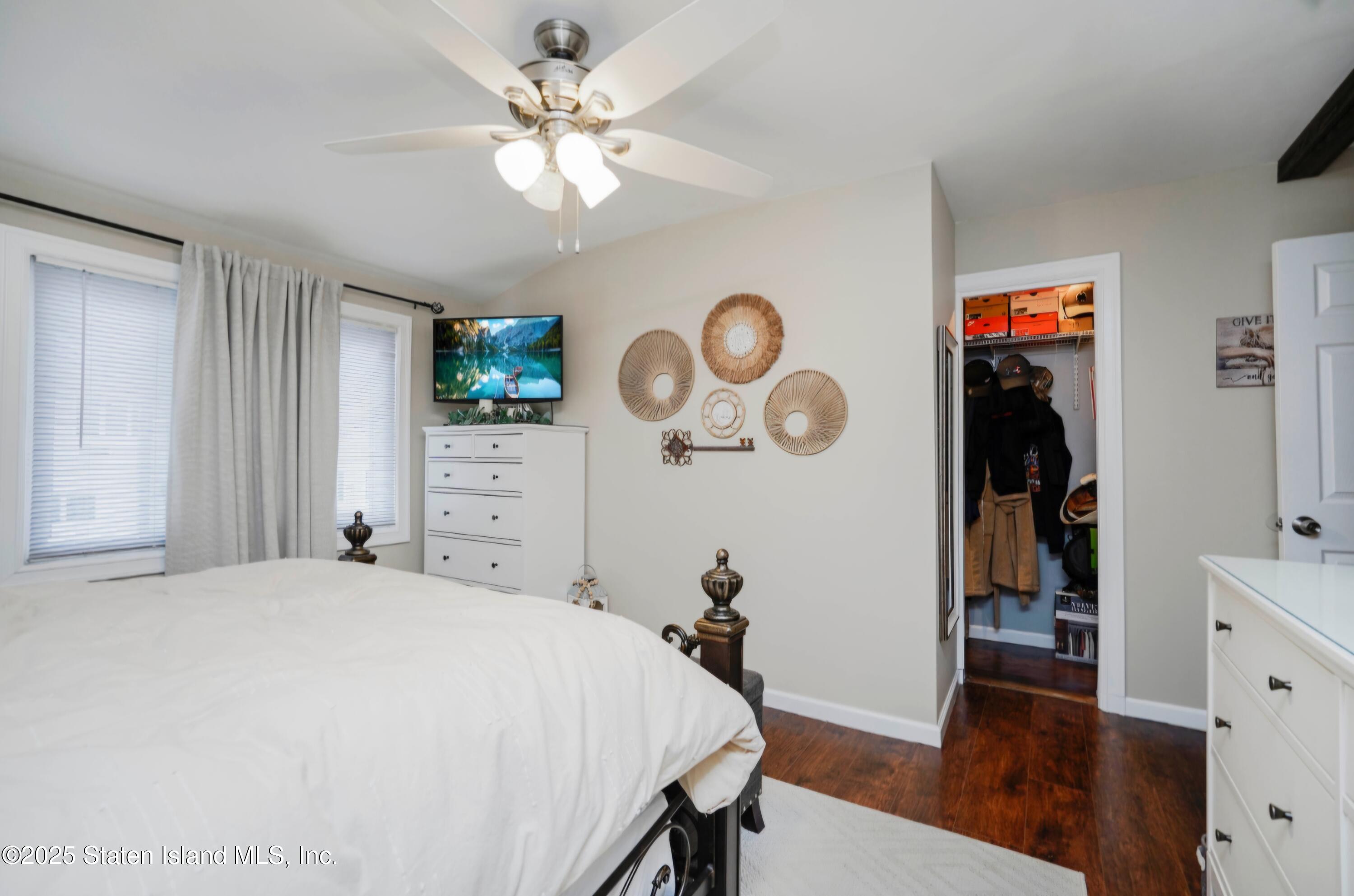 83 Lisa Lane, Staten Island, NY, 10312 image 22