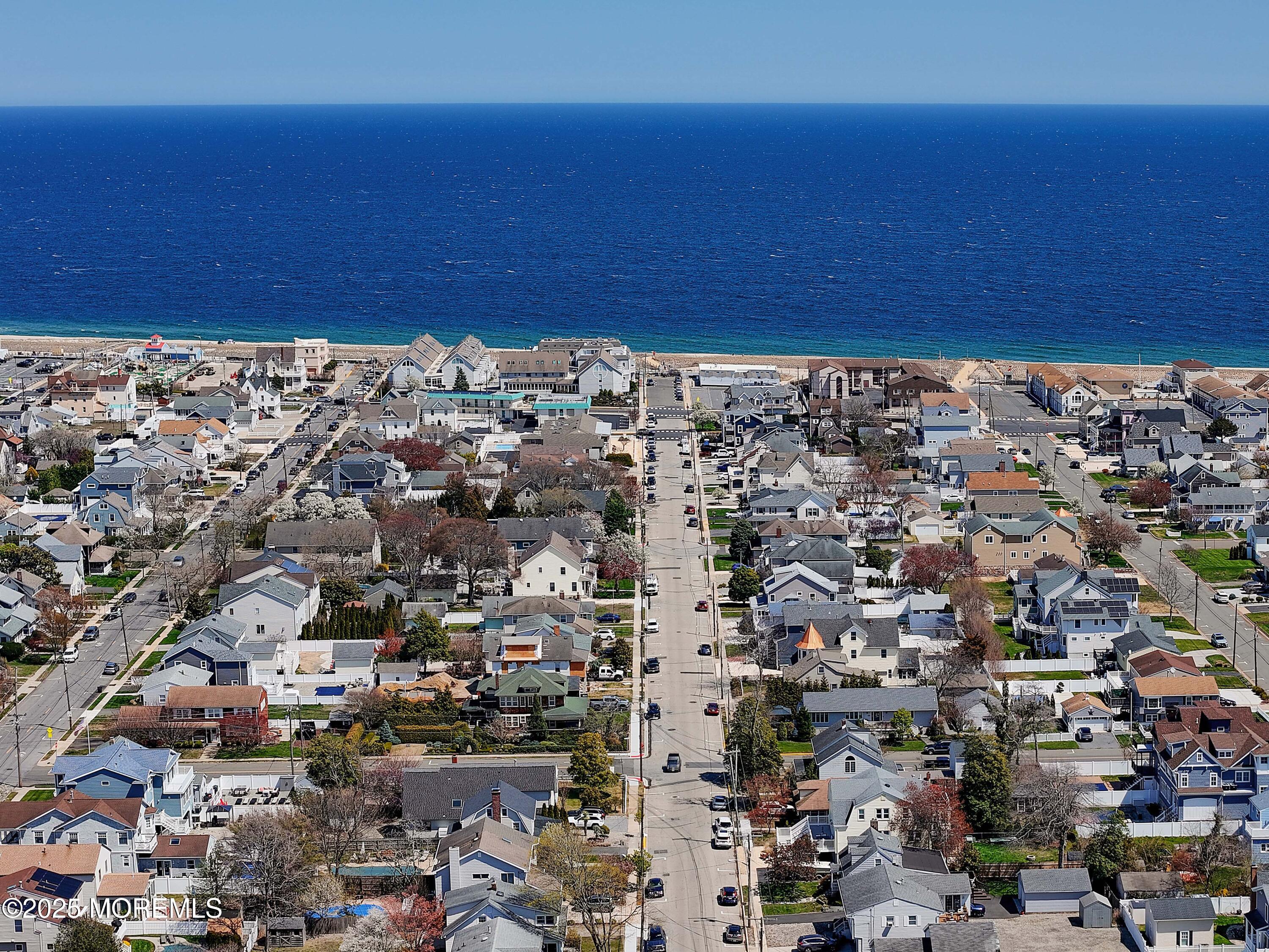305 New Jersey Avenue, Point Pleasant Beach, NJ, 08742