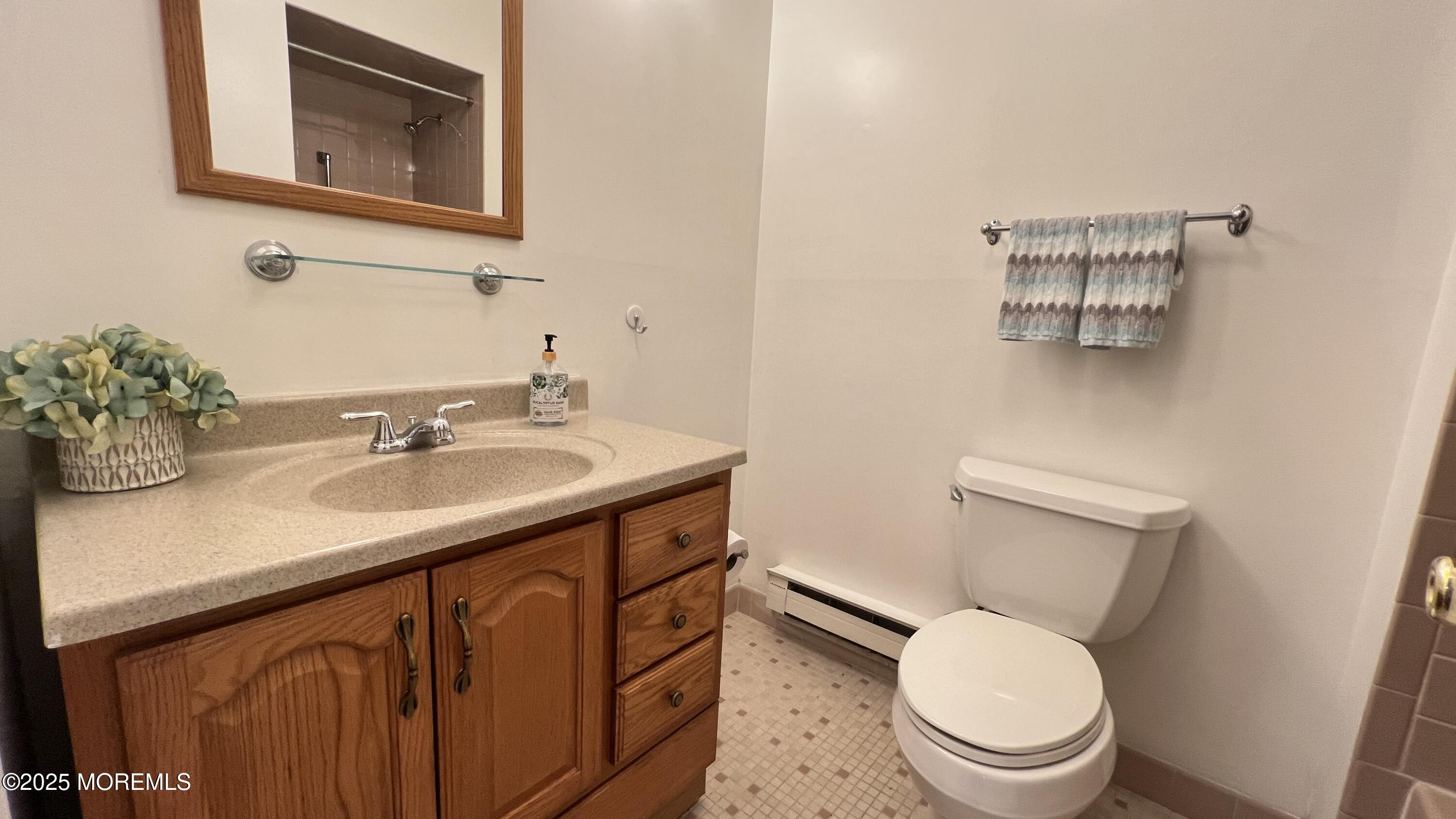 233 Medford Court B, Manalapan, NJ, 07726 image 12