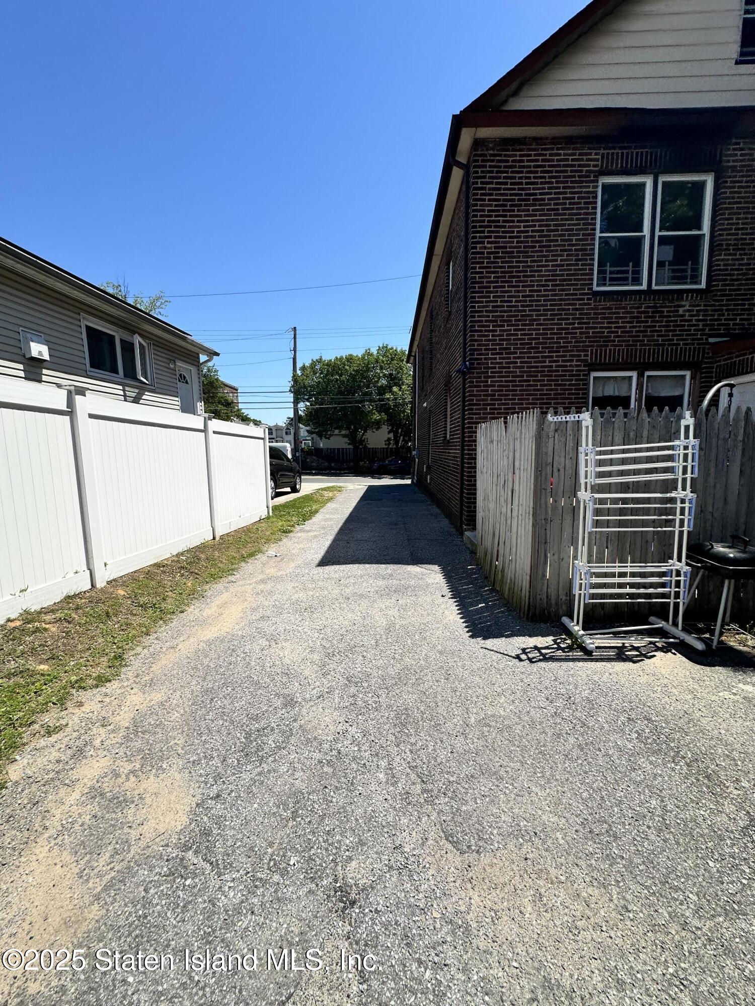 222 Union Avenue 1 Image 4