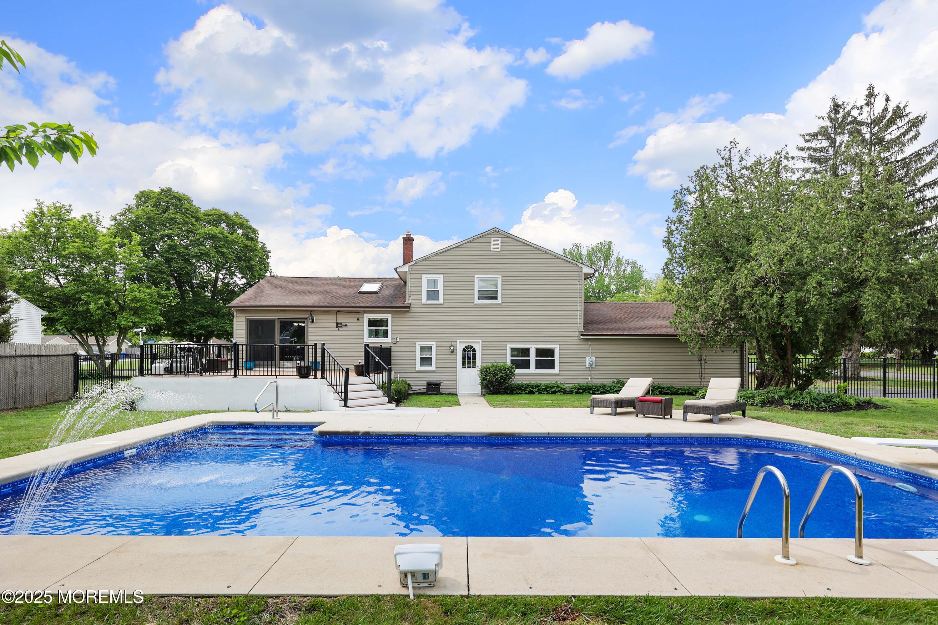 2 Nassau Place, Middletown, NJ, 07748