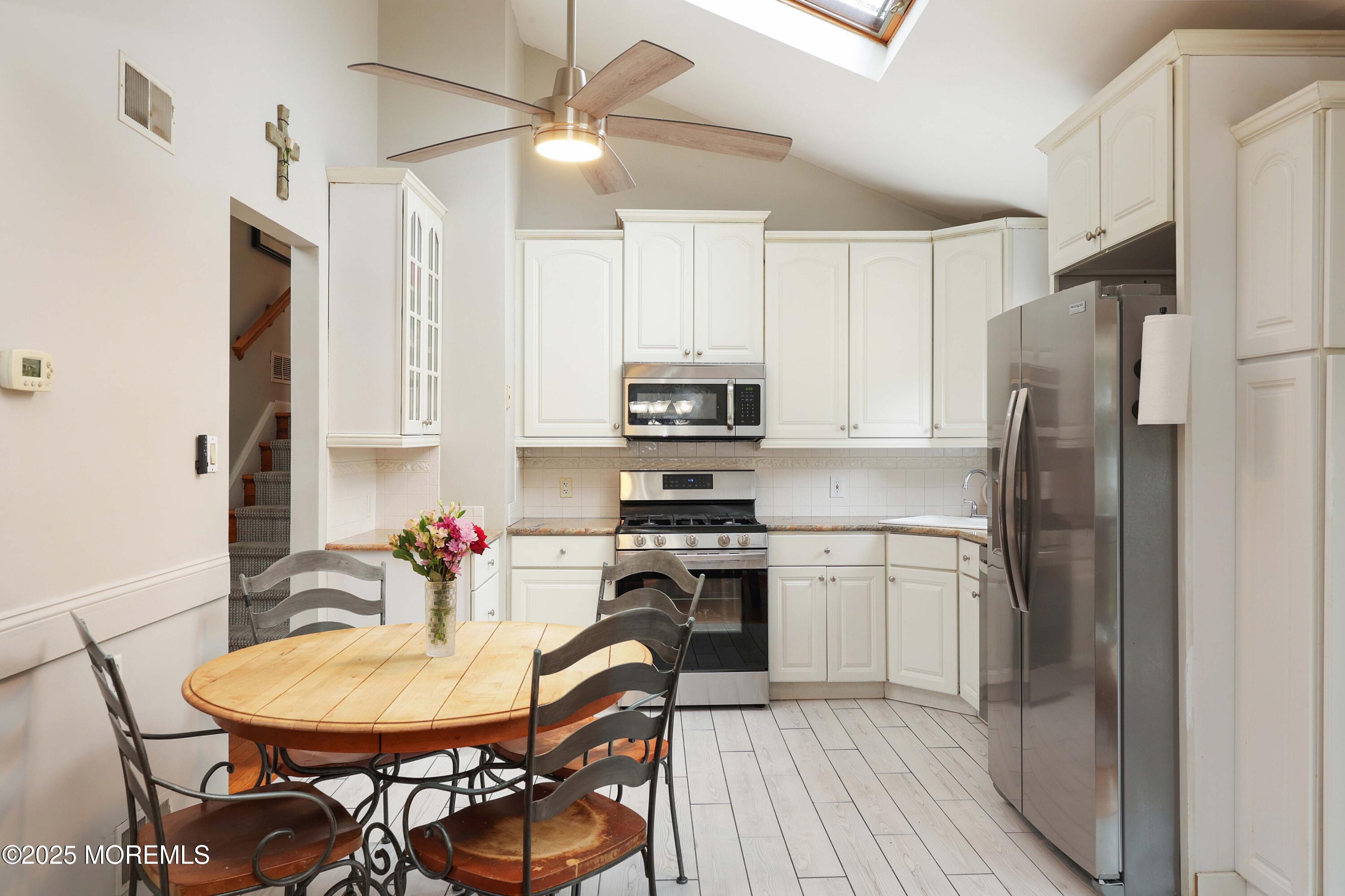 2 Nassau Place, Middletown, NJ, 07748 image 15