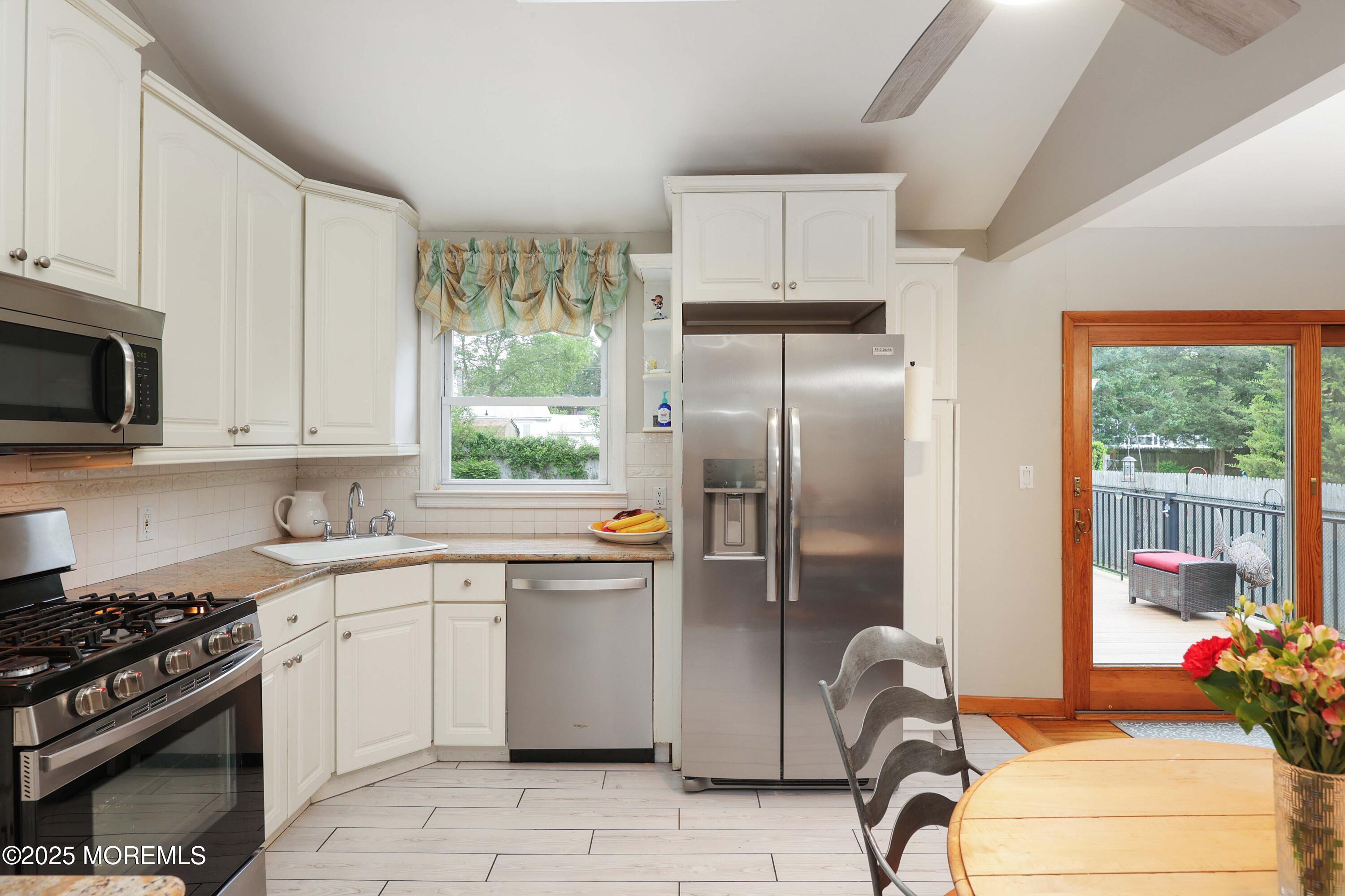 2 Nassau Place, Middletown, NJ, 07748 image 16