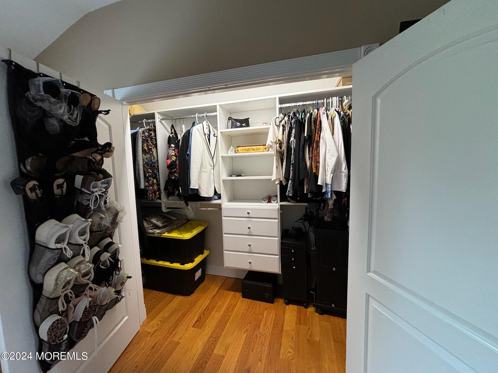 11 Water Street, Colts Neck, NJ, 07722 image 25