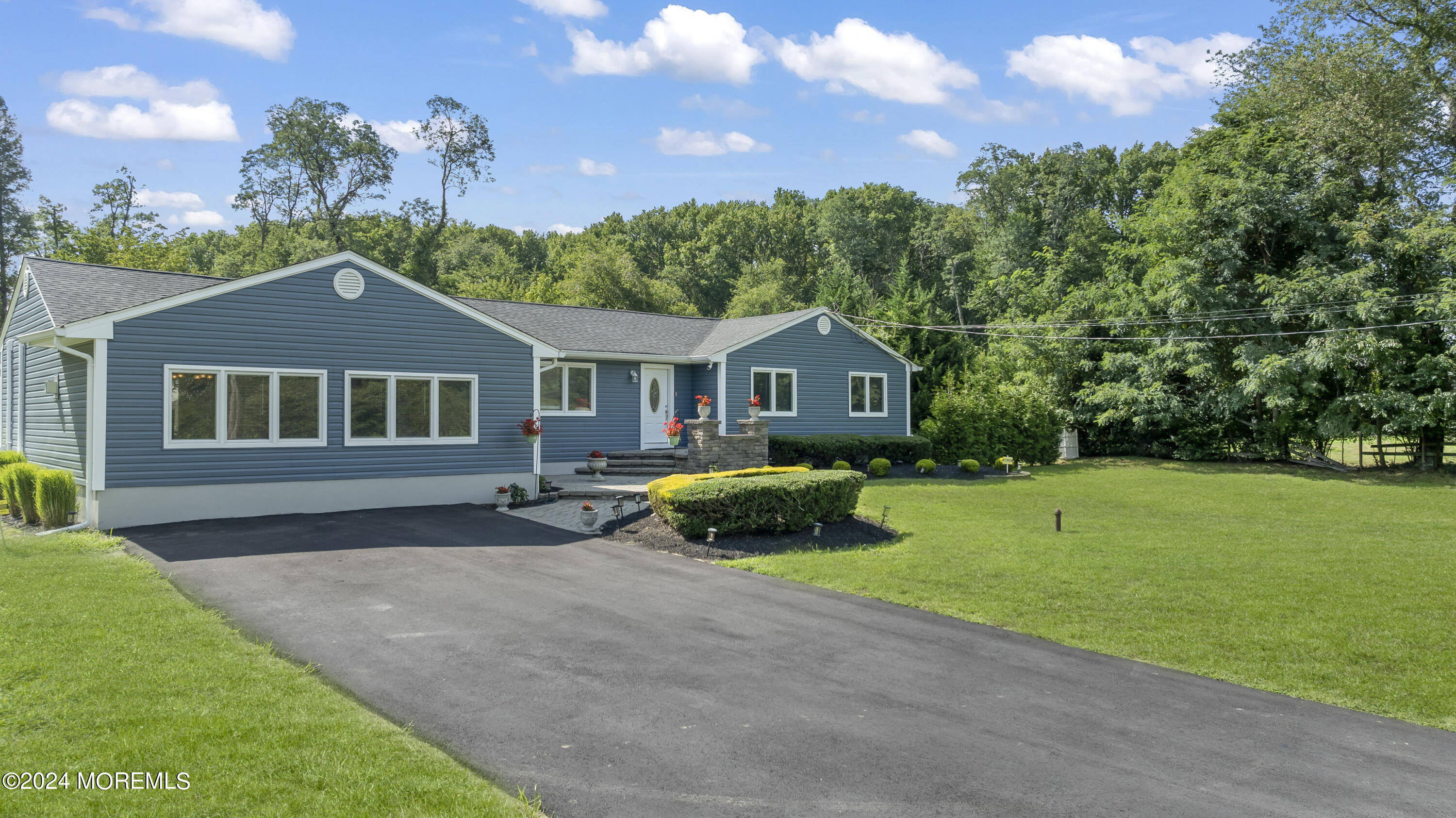 11 Water Street, Colts Neck, NJ, 07722 image 47