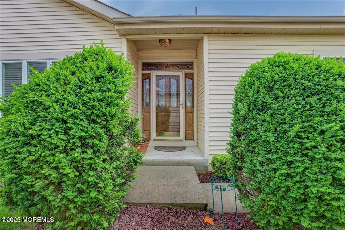 35 Brighton Court, Monroe, NJ, 08831