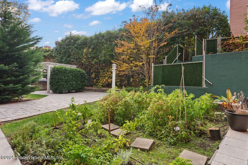 36 Hamilton 6t, Staten Island, NY, 10301