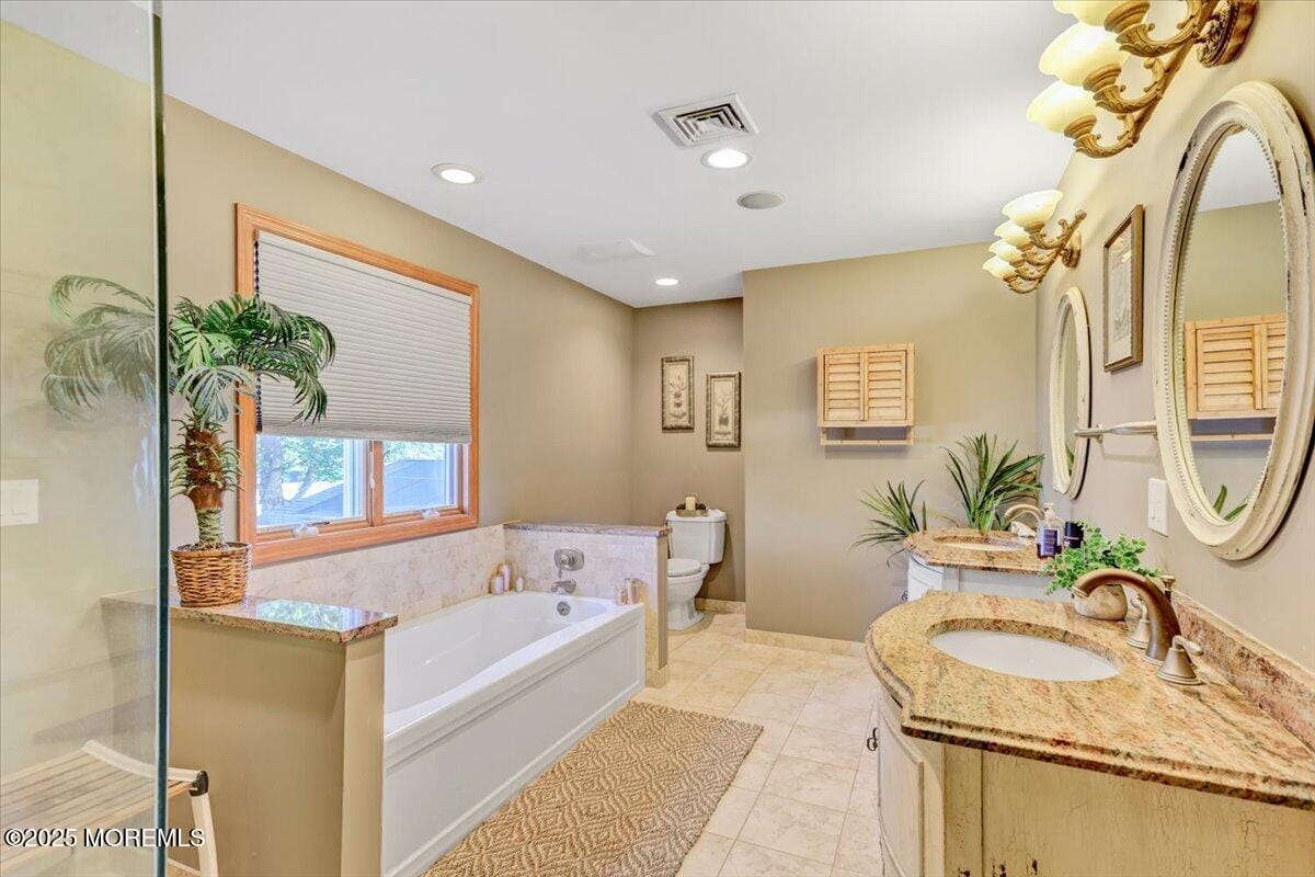 55 Yorktowne Drive, Manalapan, NJ, 07726 image 29