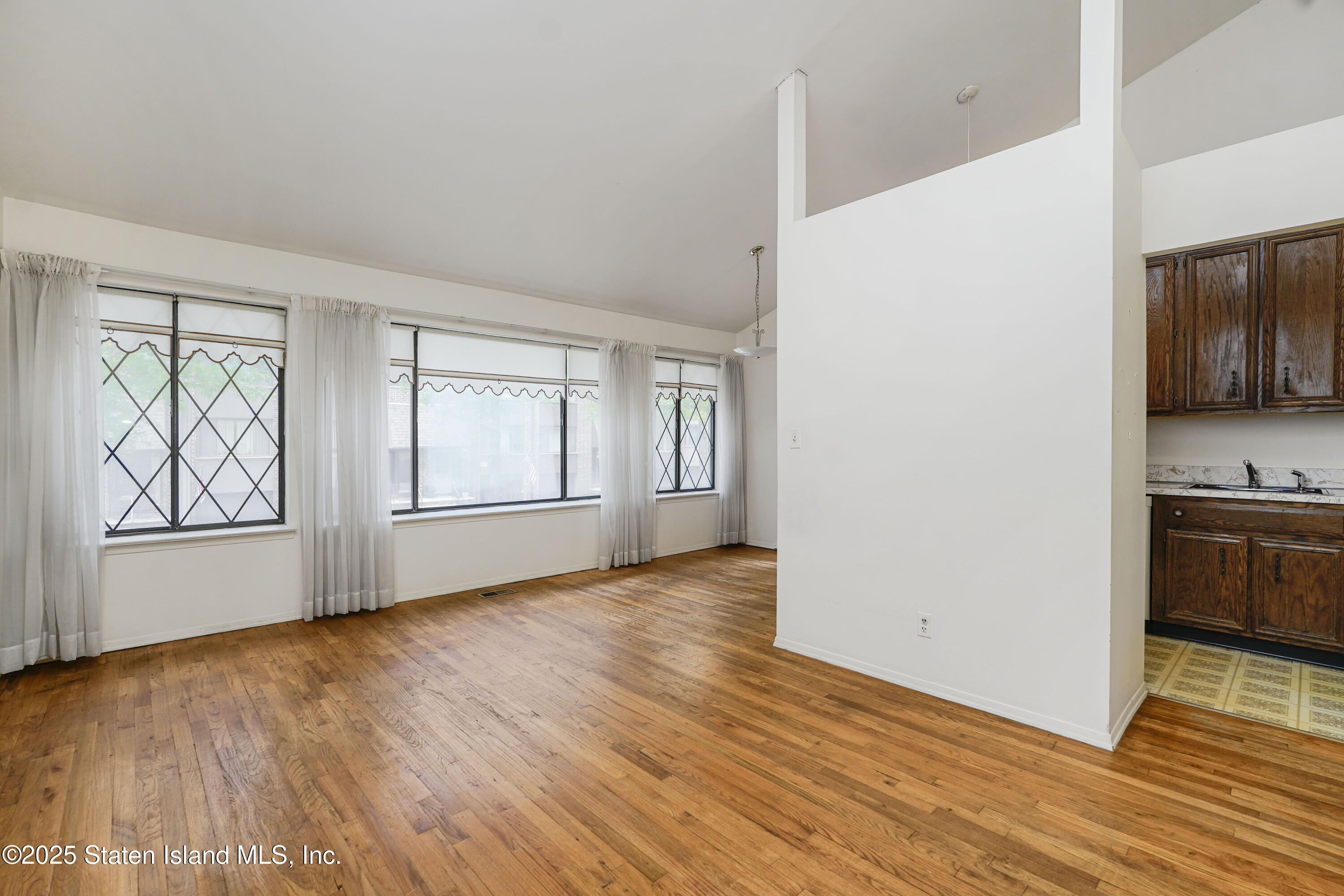 90 Dogwood Lane, Staten Island, NY, 10305 image 10