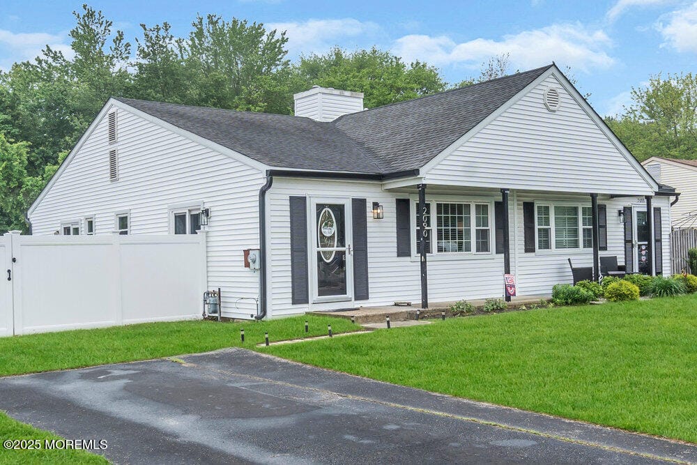 2090 Lamplighter Drive, Toms River, NJ, 08753