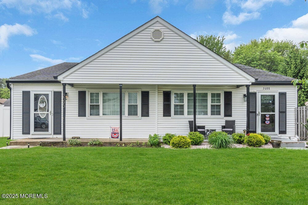 2090 Lamplighter Drive, Toms River, NJ, 08753