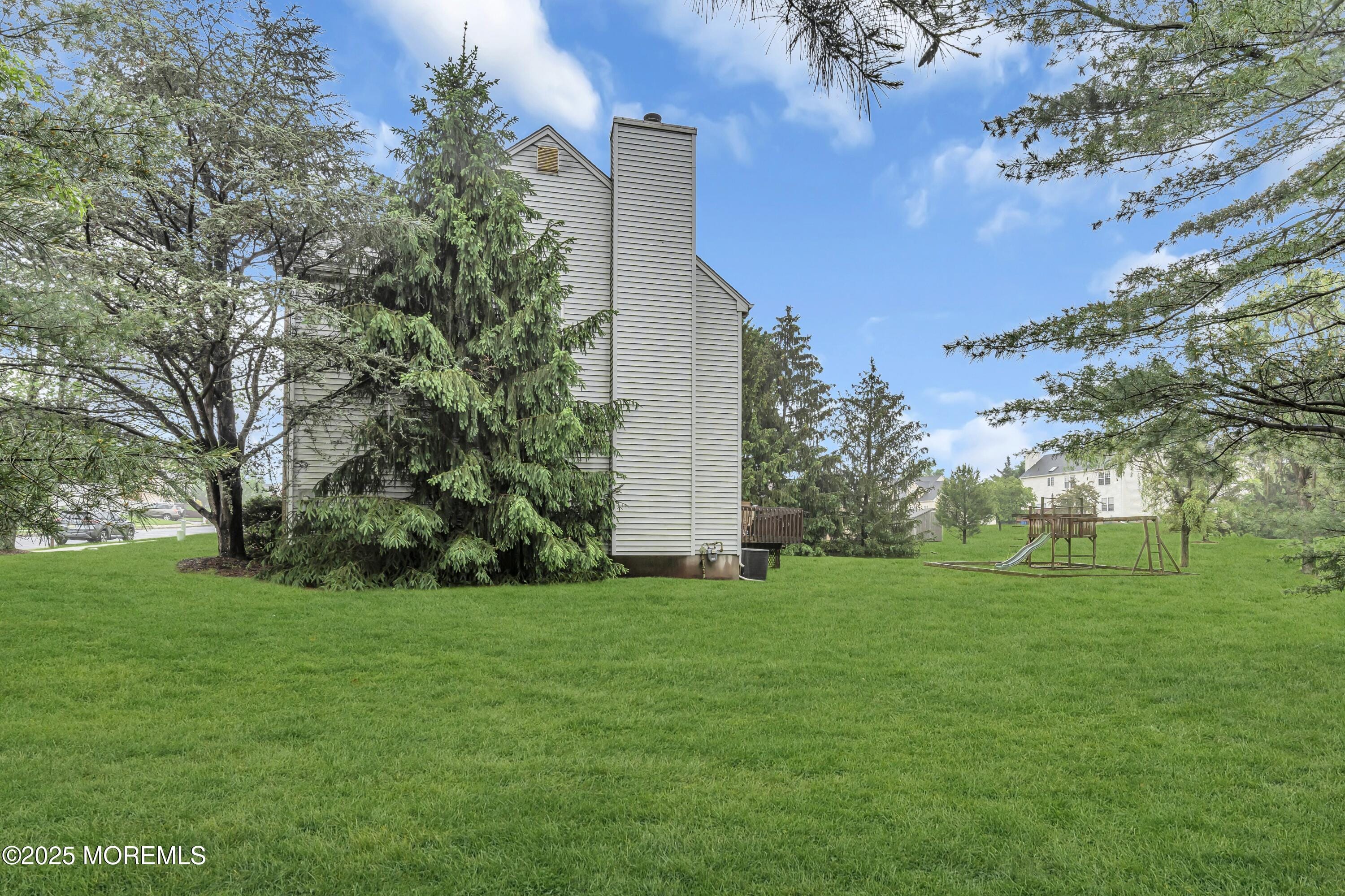 6 Cardinal Way, Raritan, NJ, 08869