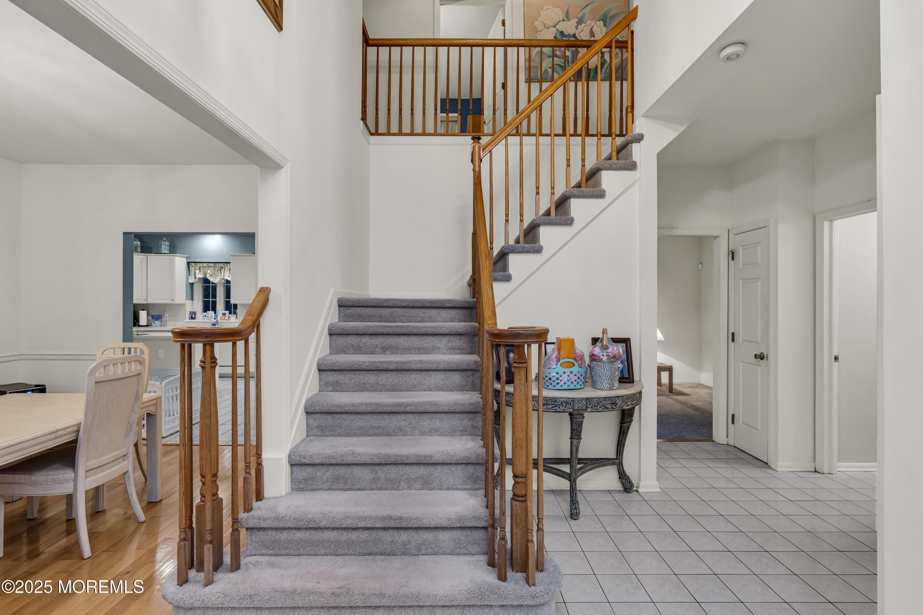 6 Cardinal Way, Raritan, NJ, 08869