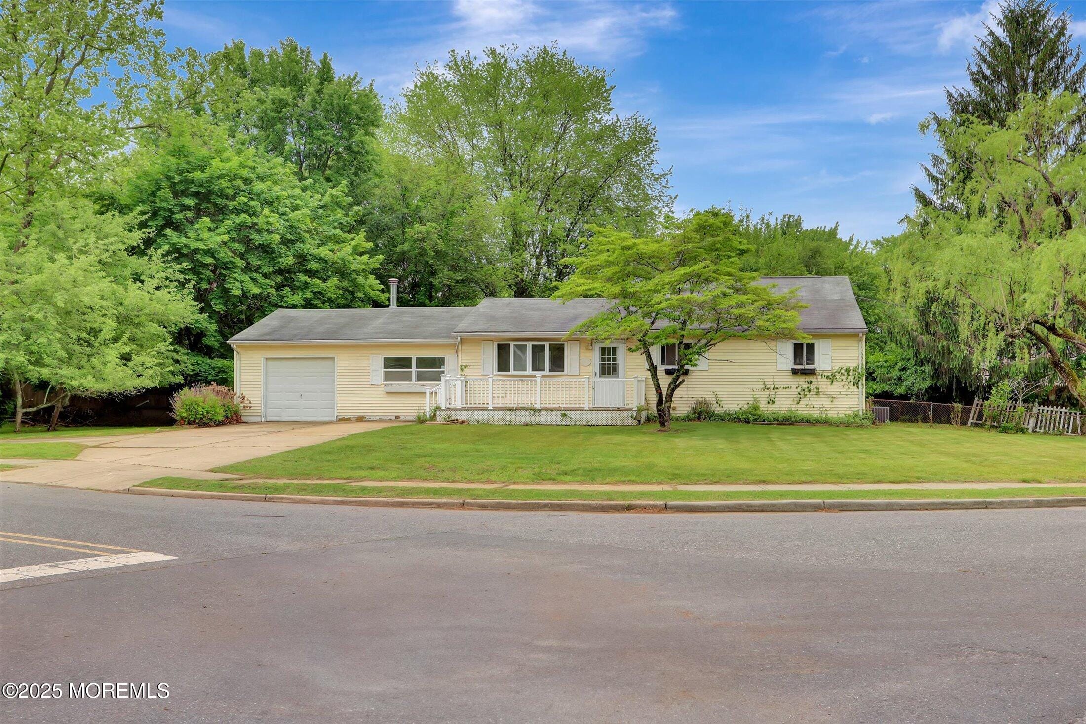 2 Westwood Drive Image 1
