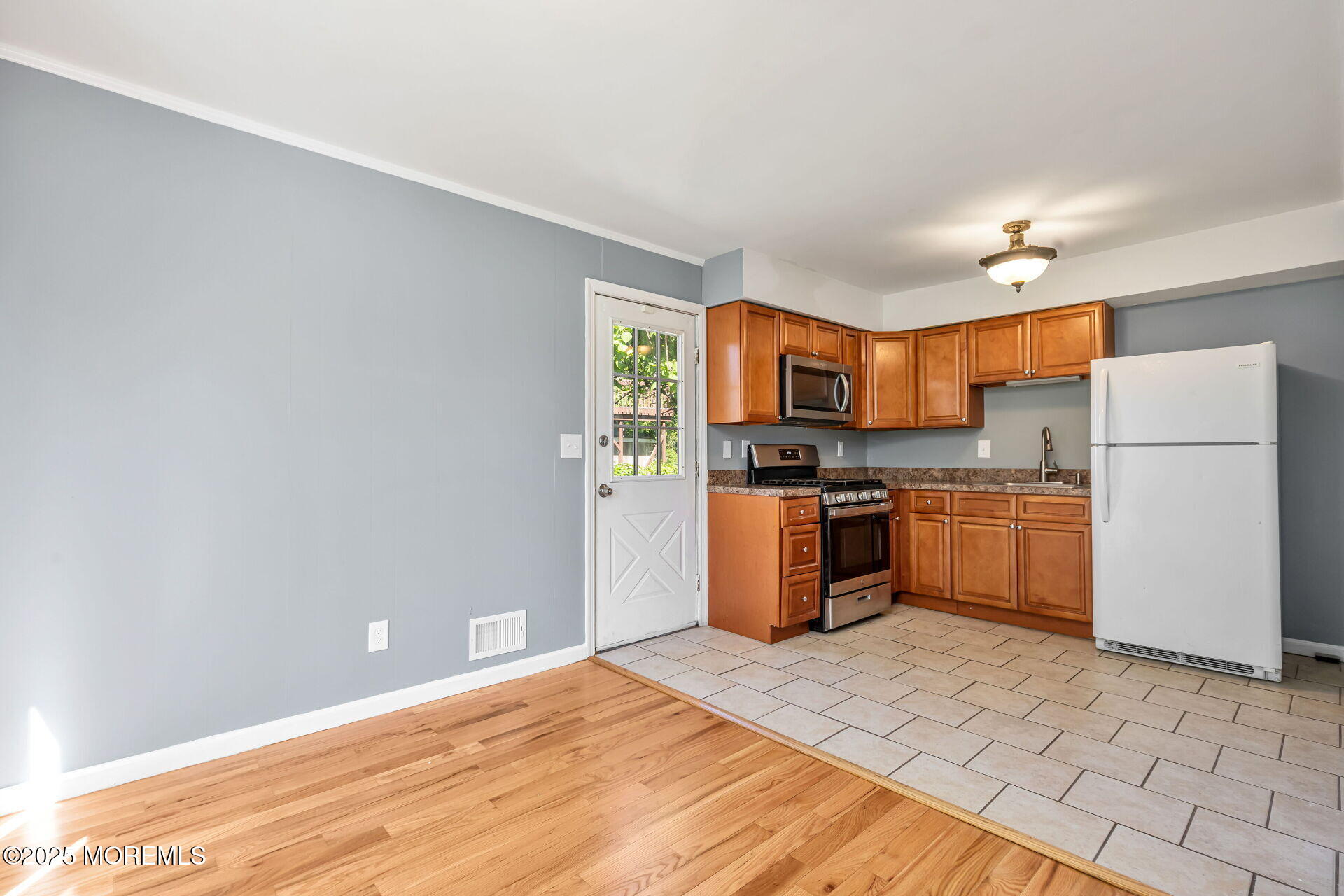 7 Beechwood Avenue, Keansburg, NJ, 07734 image 8