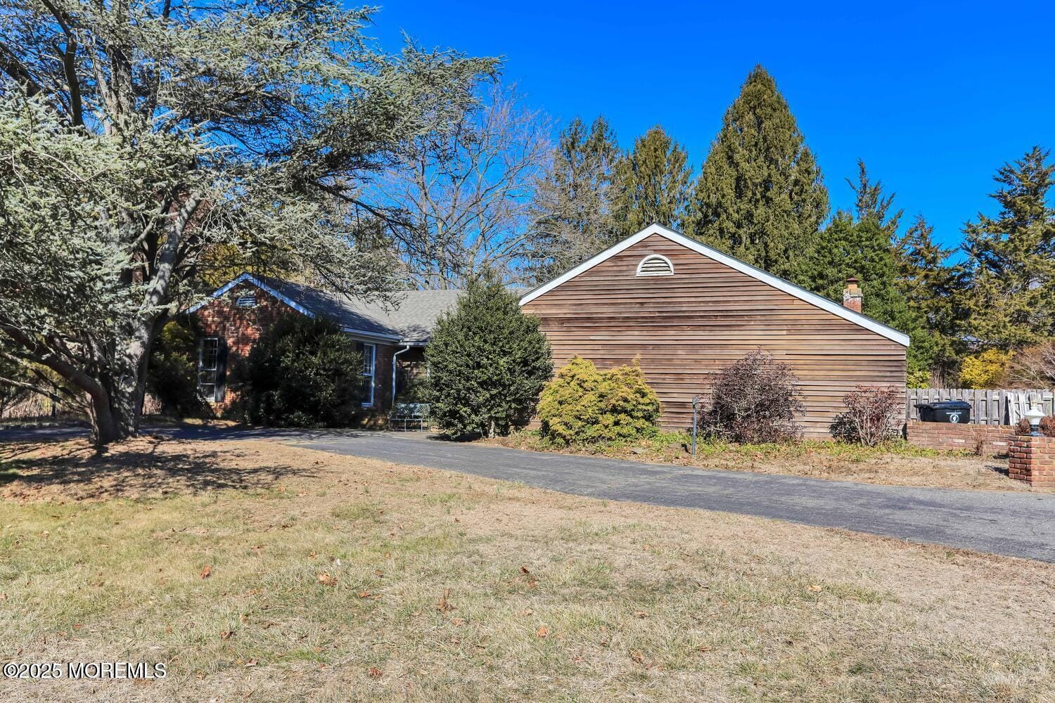 283 Cooper Road Image 1