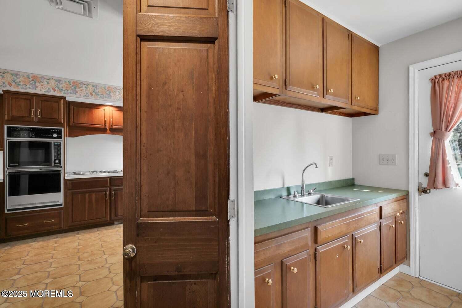 283 Cooper Road, Red Bank, NJ, 07701 image 26