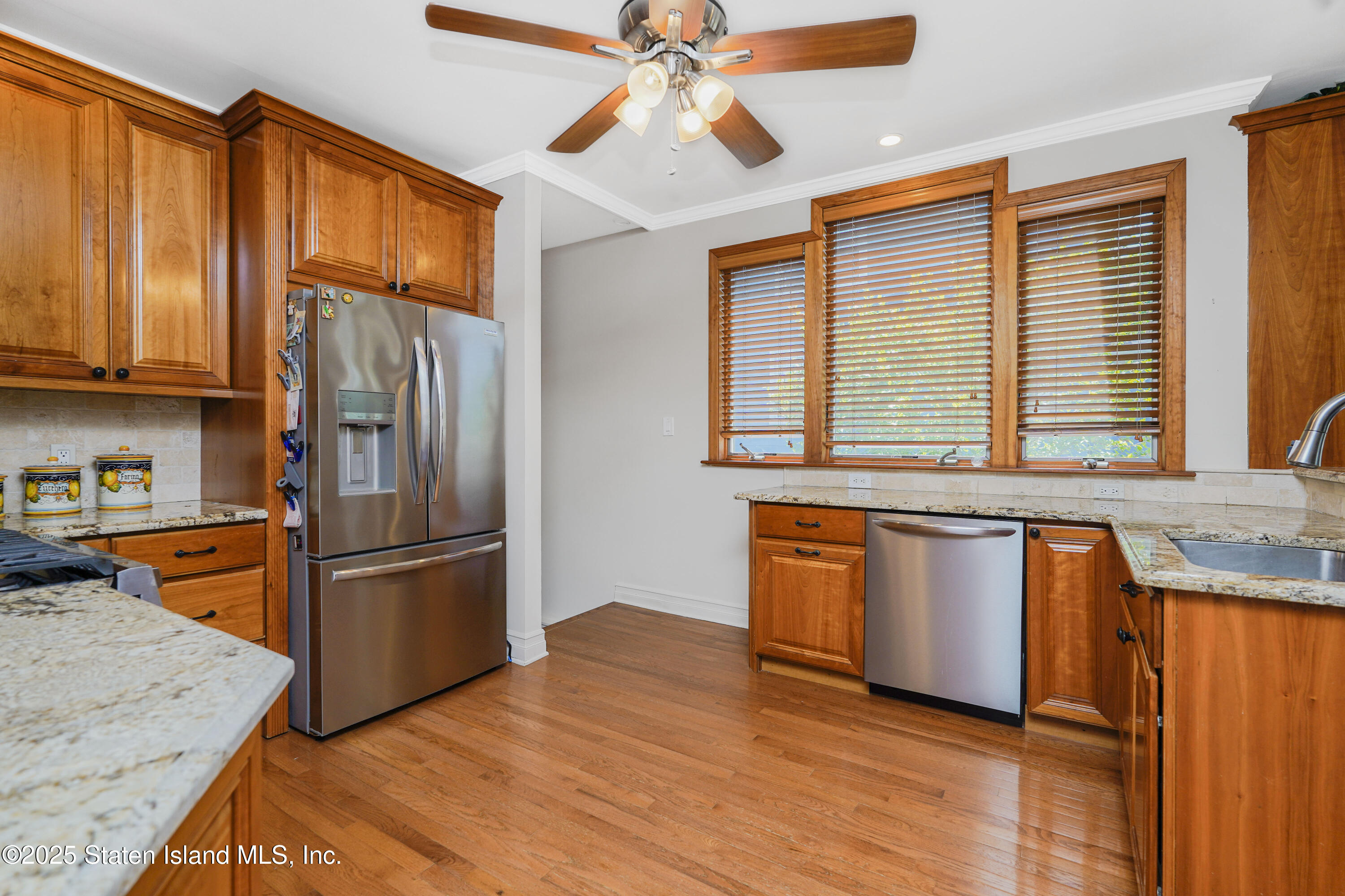 39 Summit Avenue, Staten Island, NY, 10306 image 13